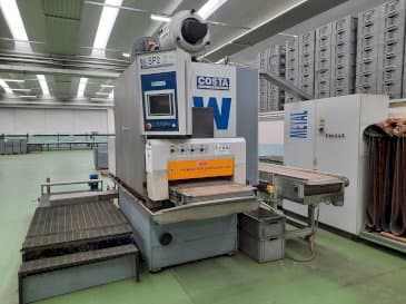Costa CCCC 600 Mašinos vaizdas iš priekio