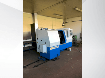 KNUTH Starship 400 Mašinos vaizdas iš priekio