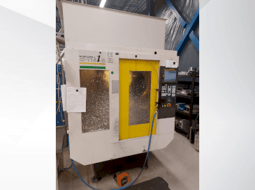 FANUC Robodrill α-T14iB Mašinos vaizdas iš priekio