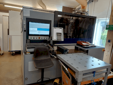 FORMAT4 CNC CREATOR 950 Mašinos vaizdas iš priekio