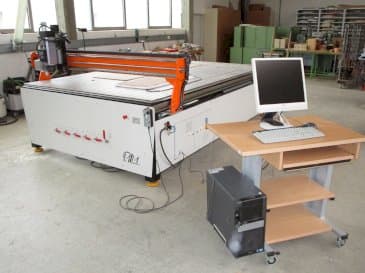 MLM Ploter CNC Mašinos vaizdas iš priekio