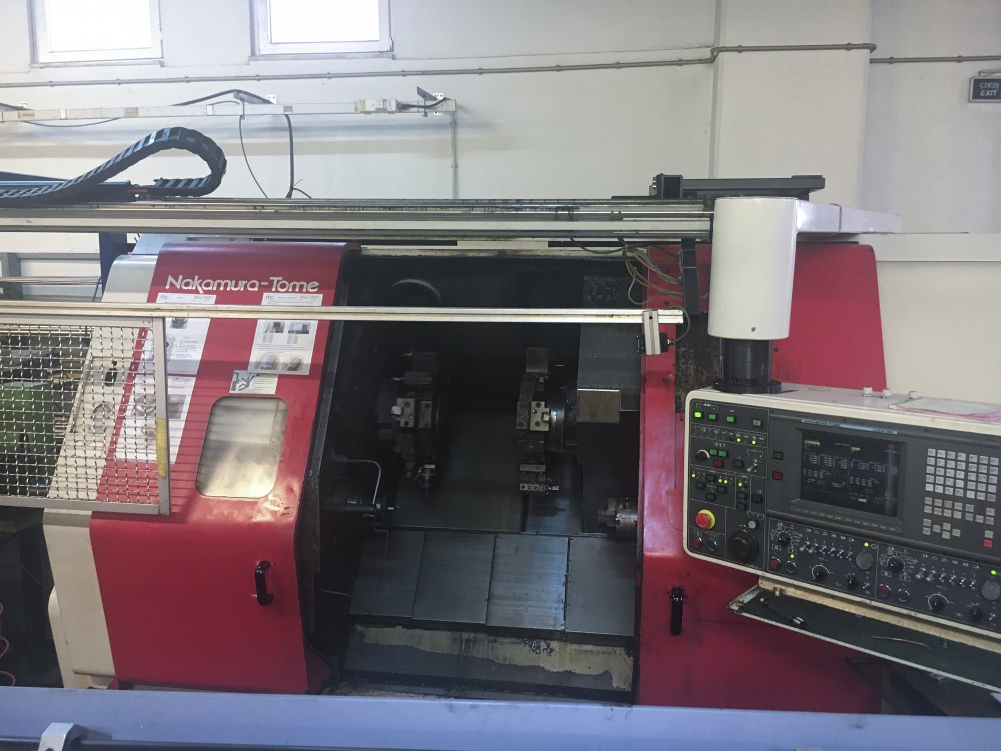 NAKAMURA-TOME TW-20 MMY Mašinos vaizdas iš priekio