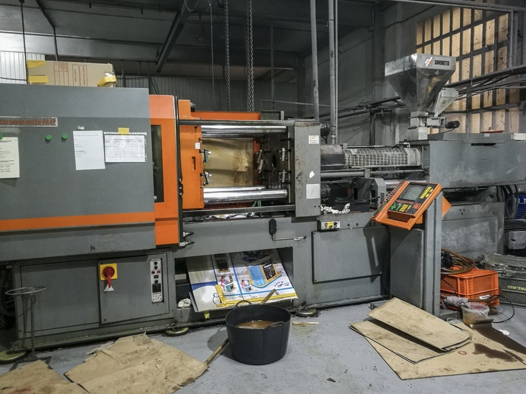 SANDRETTO S.7.250 Mašinos vaizdas iš priekio