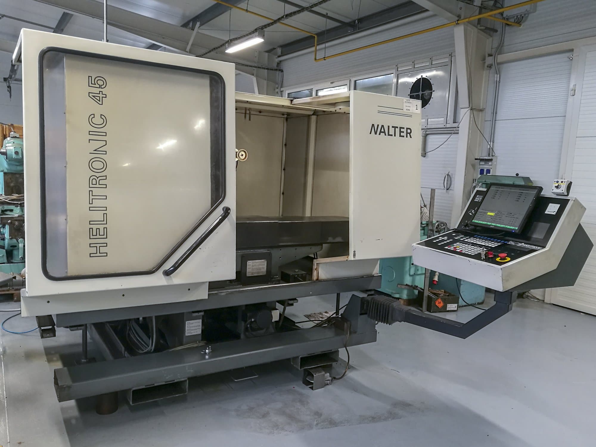 Walter AG Helitronic 45 Mašinos kairės pusės vaizdas