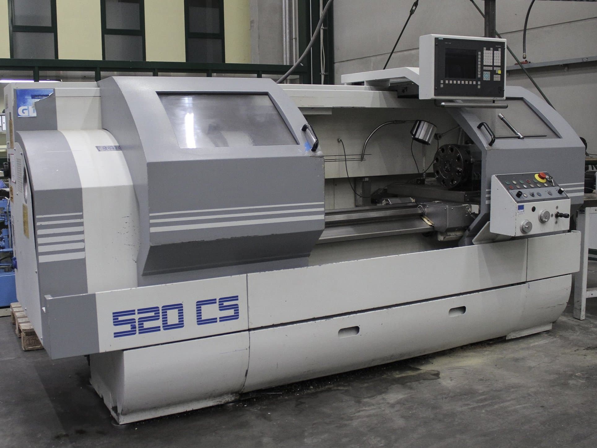 GDW 520CS Mašinos vaizdas iš priekio