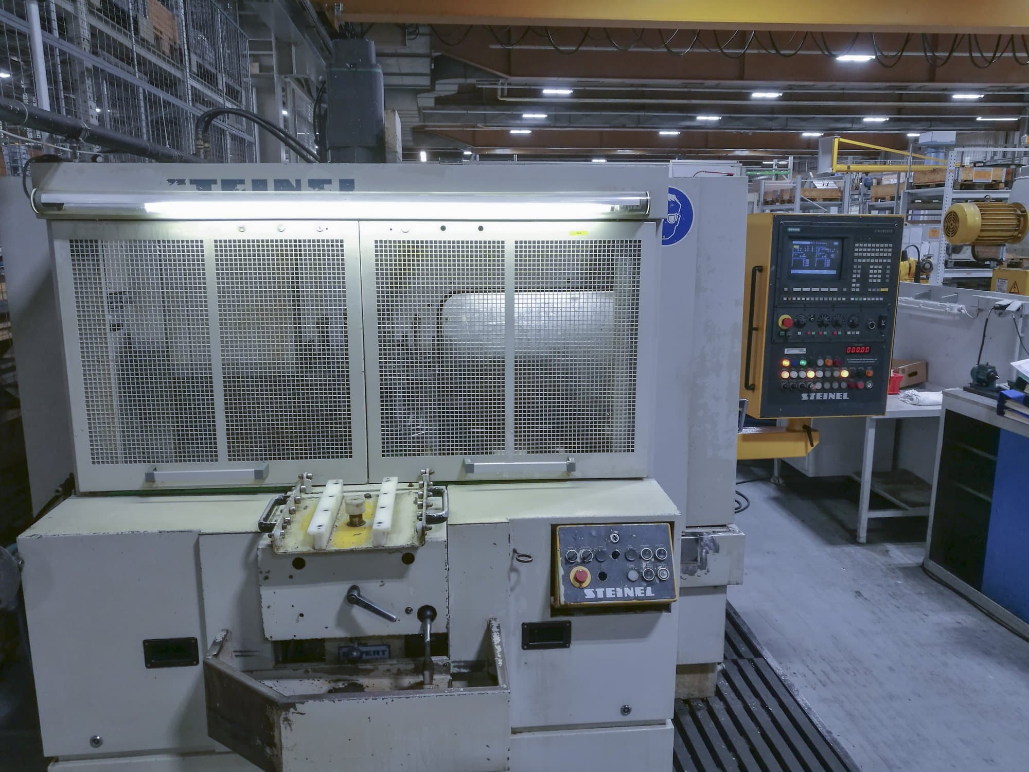 STEINEL BZ 20 Mašinos vaizdas iš priekio