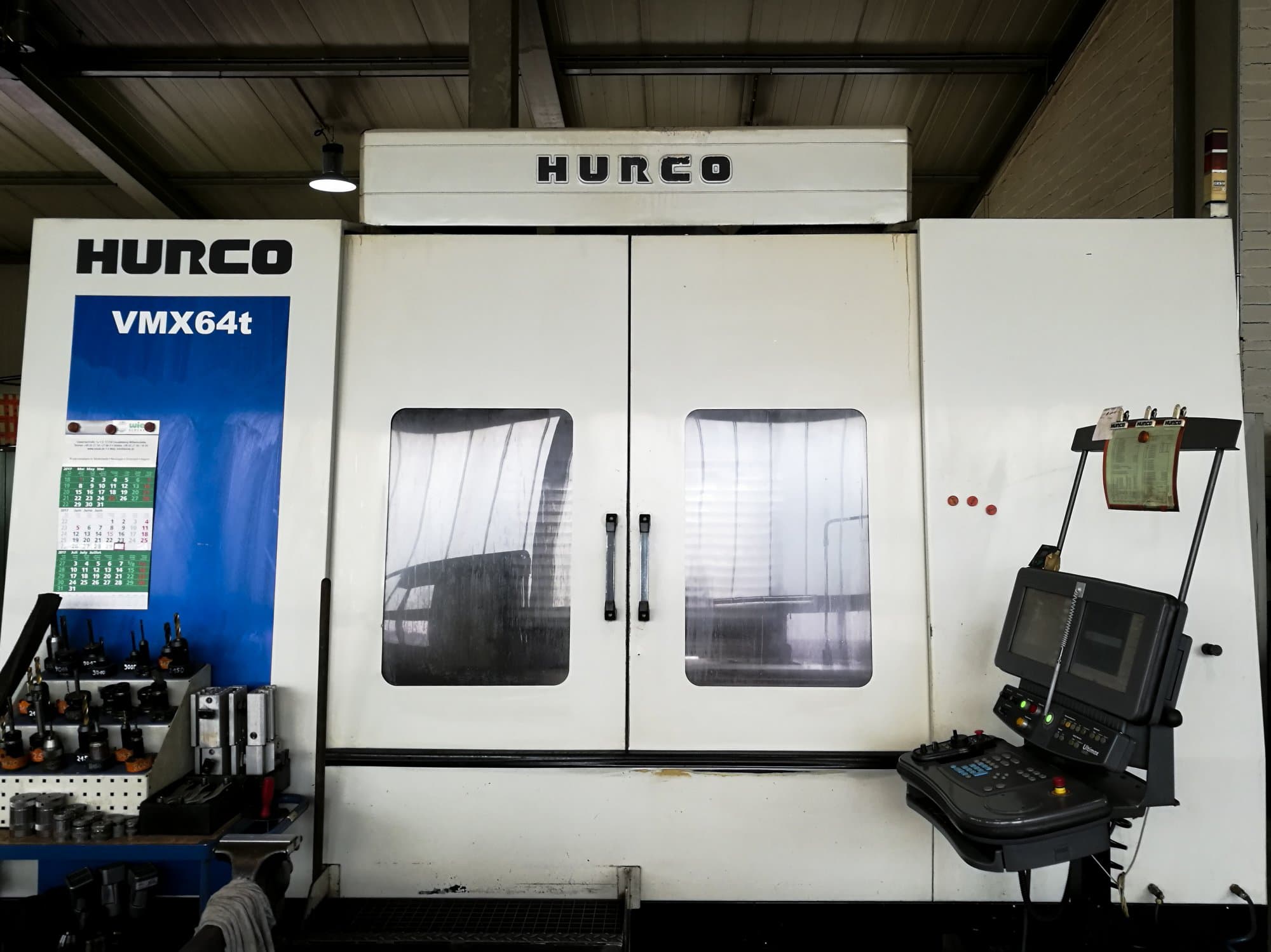 Hurco VMX64/40T Mašinos darbo patalpa