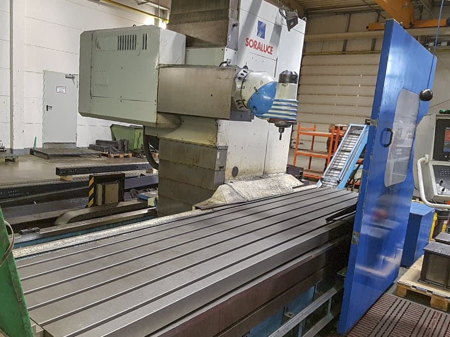 Soraluce SL-4000 Mašinos kairės pusės vaizdas