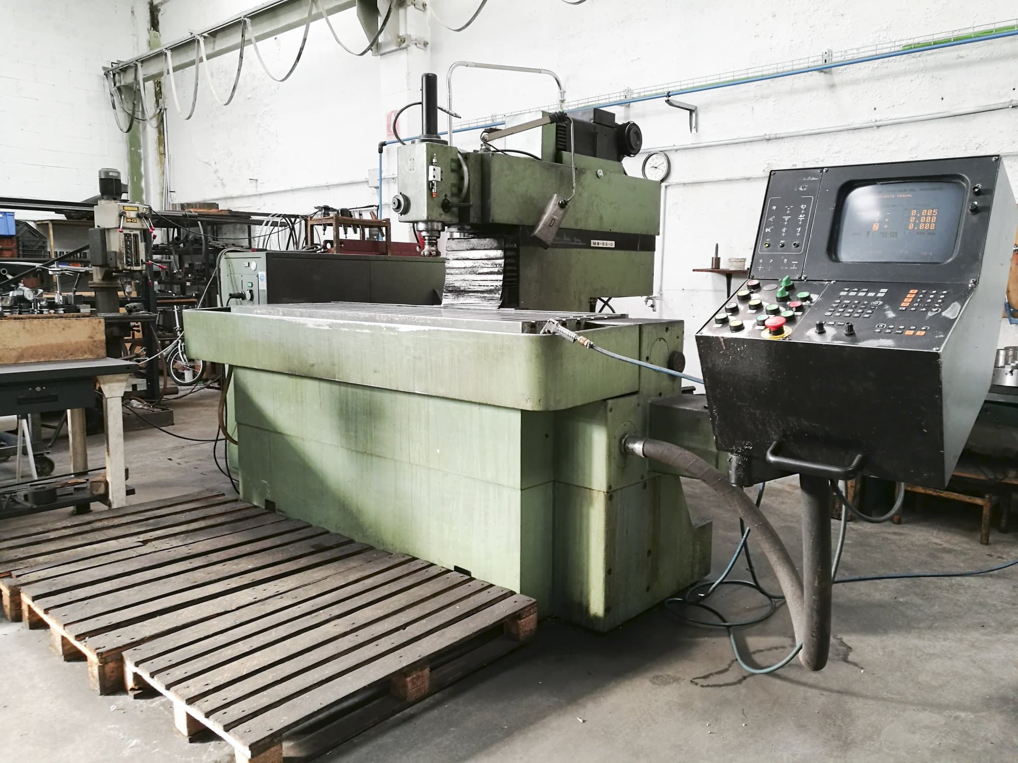 Metba MB-55-D Mašinos dešinės pusės vaizdas