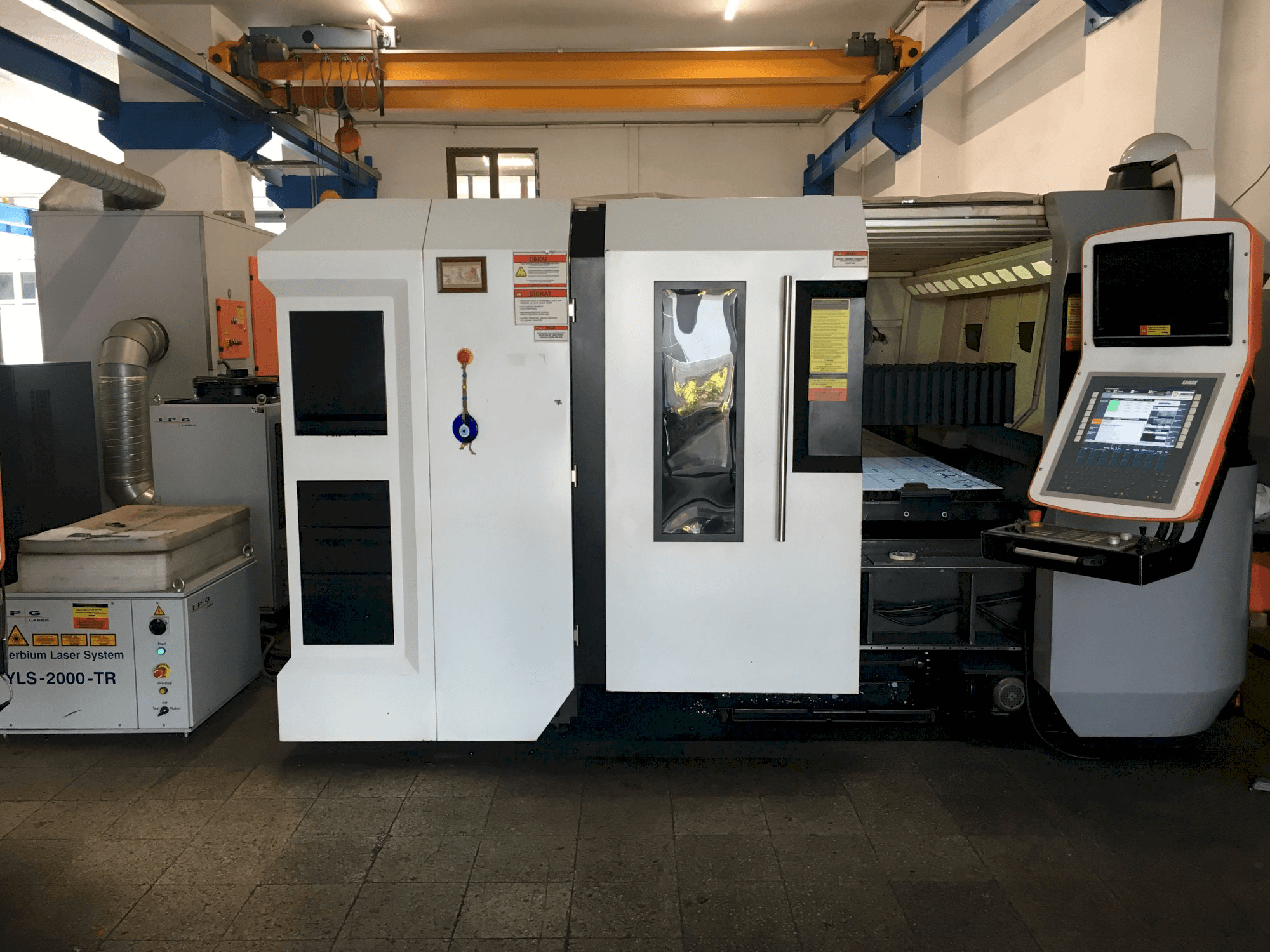 ERMAKSAN FIBERMAK Momentum Gen-3 Mašinos vaizdas iš priekio