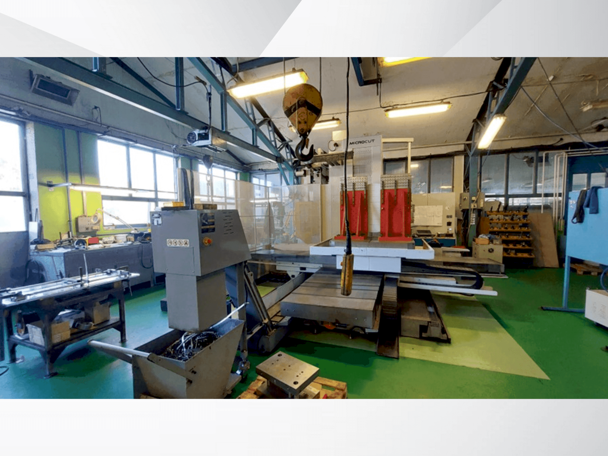 MICROCUT HBM-4 Mašinos vaizdas iš priekio