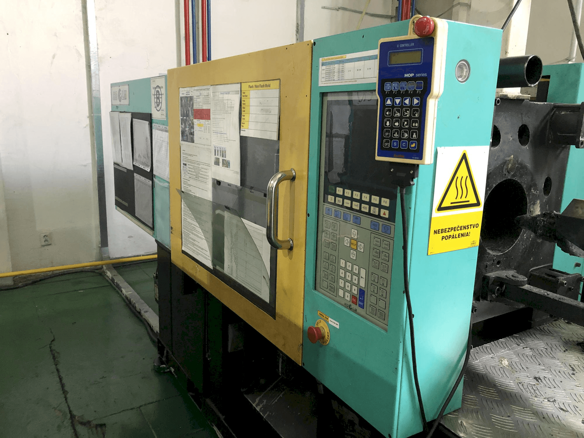 Hyundai K-120V Mašinos vaizdas iš priekio