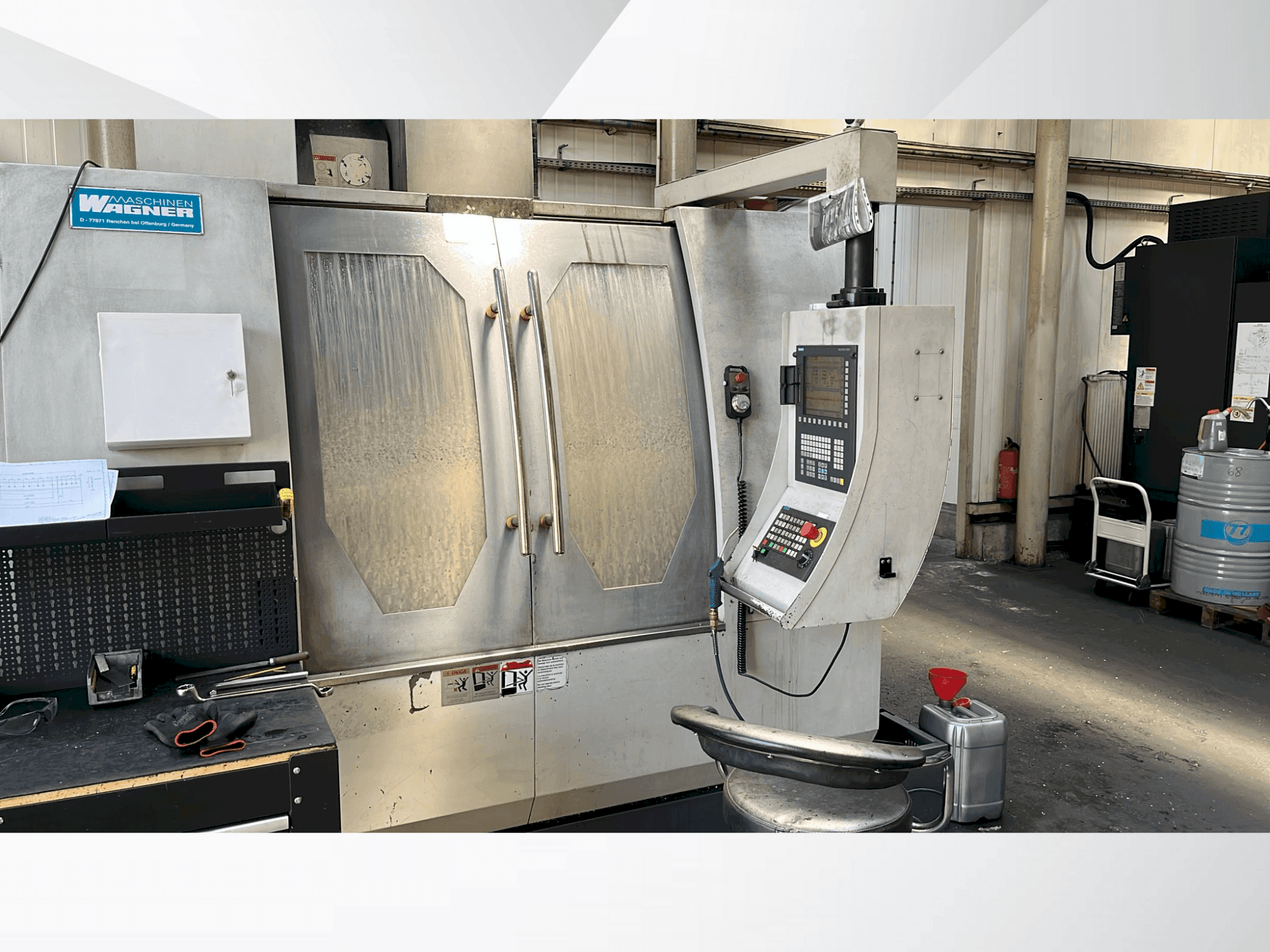 WAGNER VMC 1100 Mašinos vaizdas iš priekio