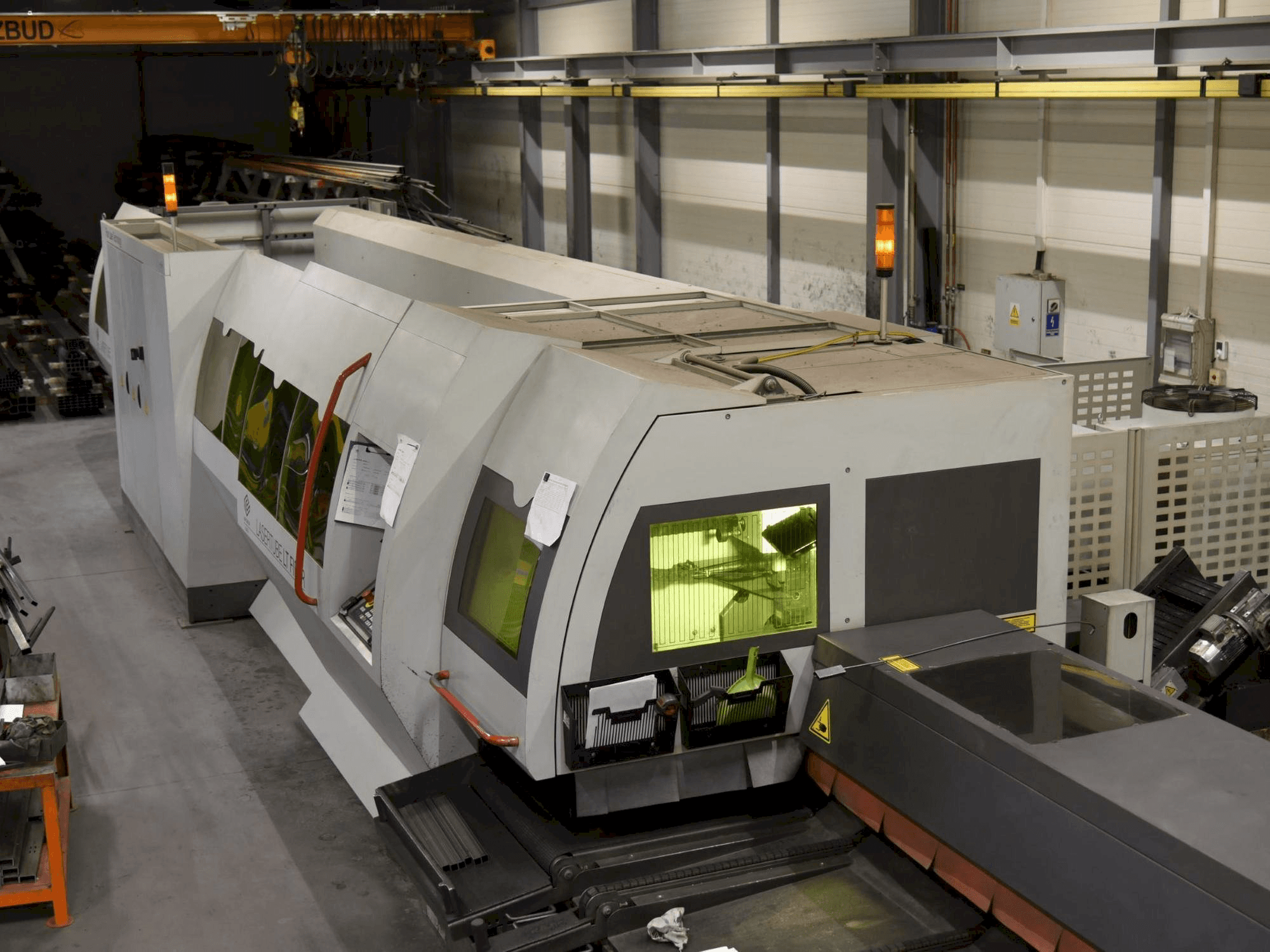 BLM ADIGE LaserTube LT Fiber Mašinos vaizdas iš priekio