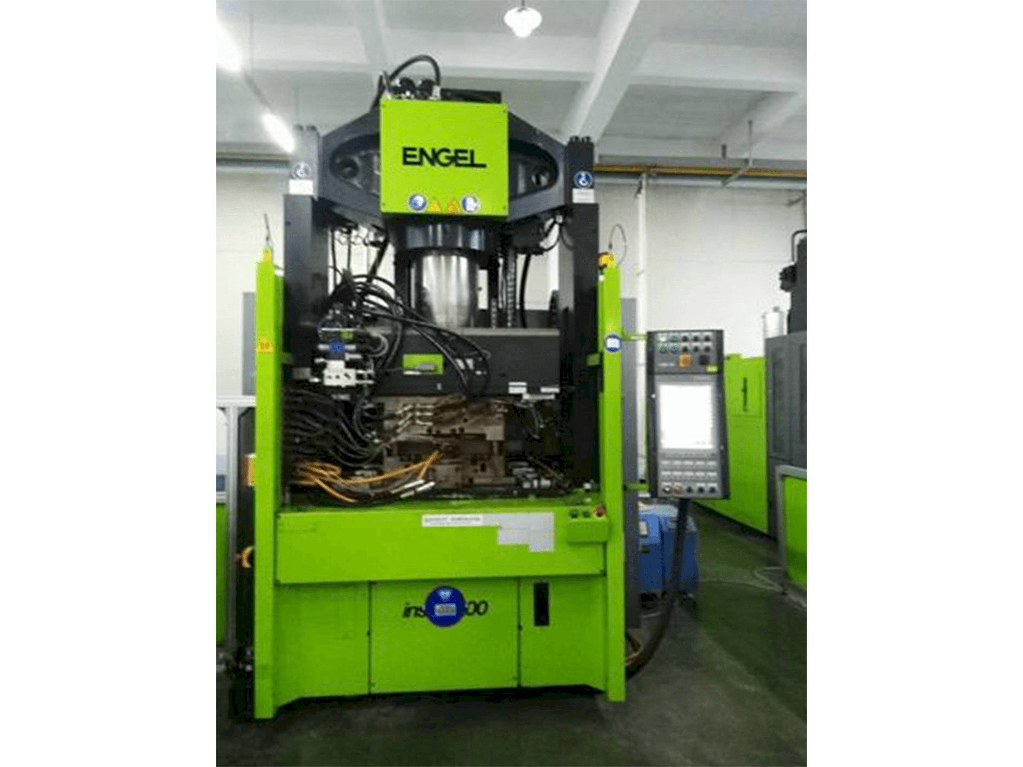 ENGEL insert 2550H/200 with MuCell Mašinos vaizdas iš priekio