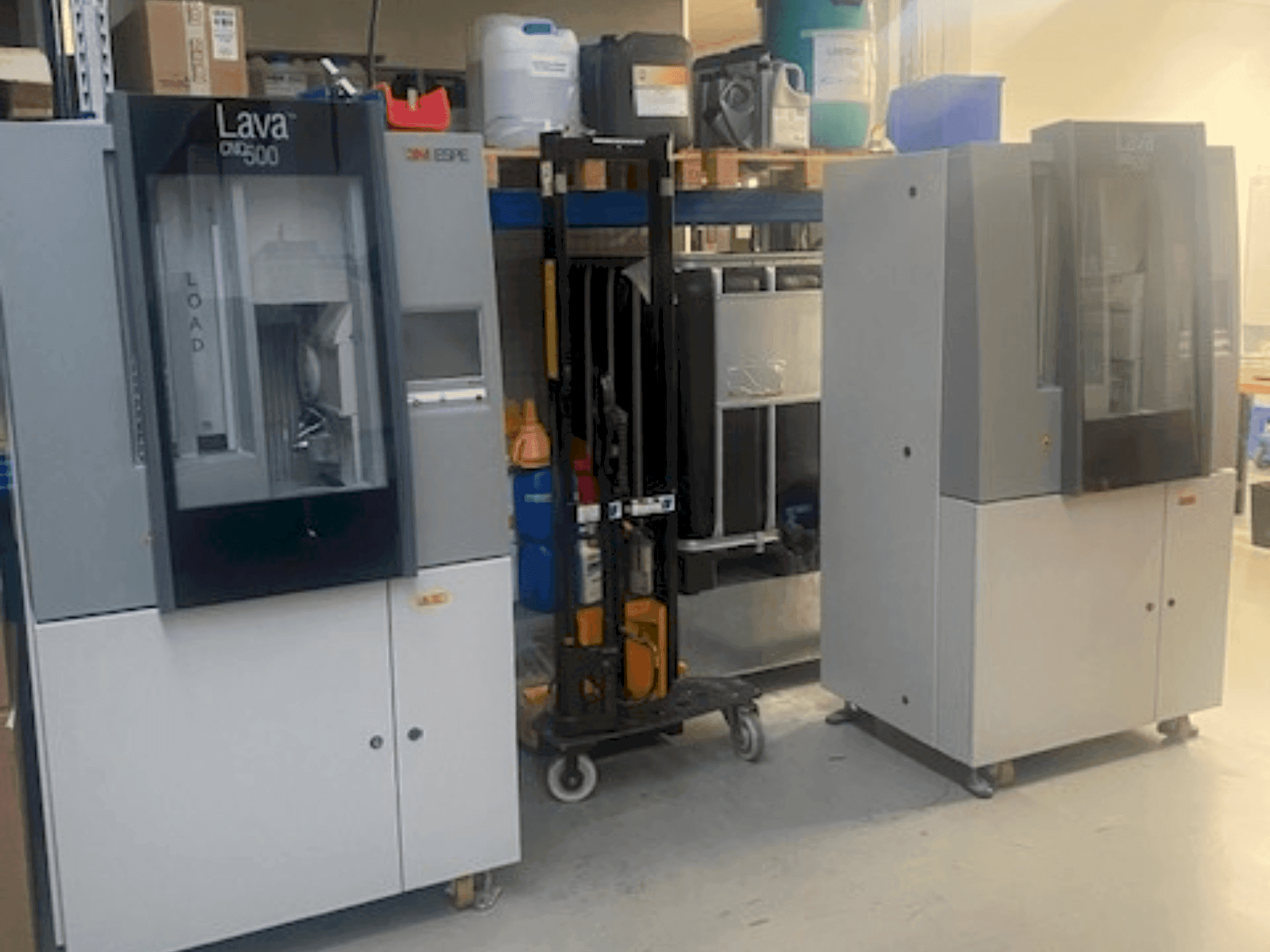 ESPE LAVA CNC 500 Mašinos vaizdas iš priekio