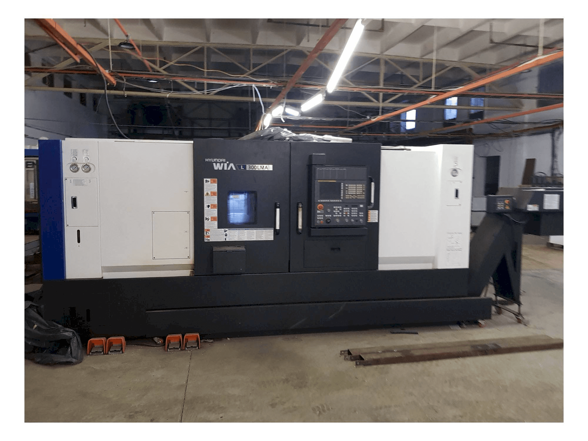 Hyundai Wia L300LMA Mašinos vaizdas iš priekio