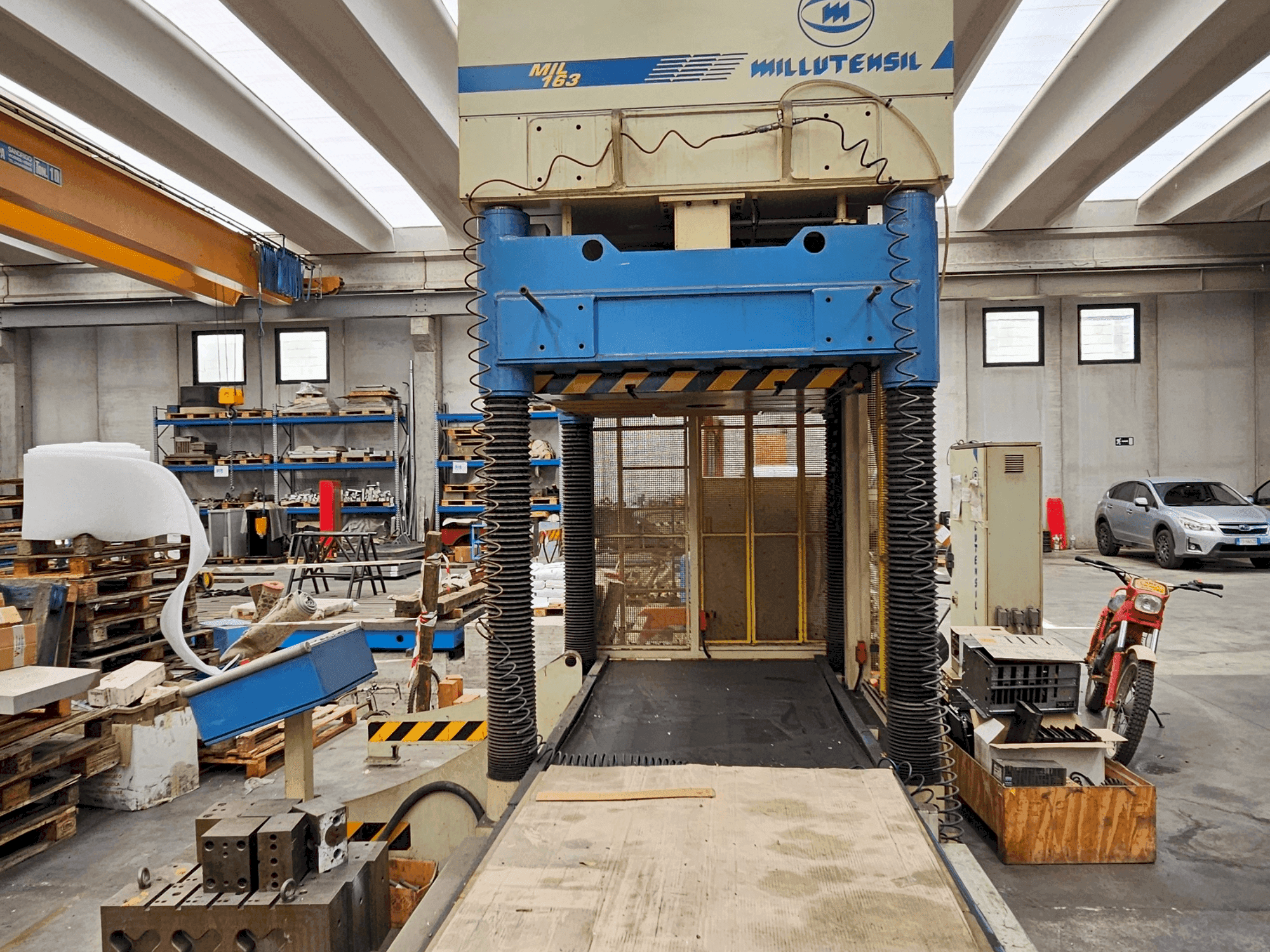 MILLUTENSIL MIL163 Mašinos vaizdas iš priekio