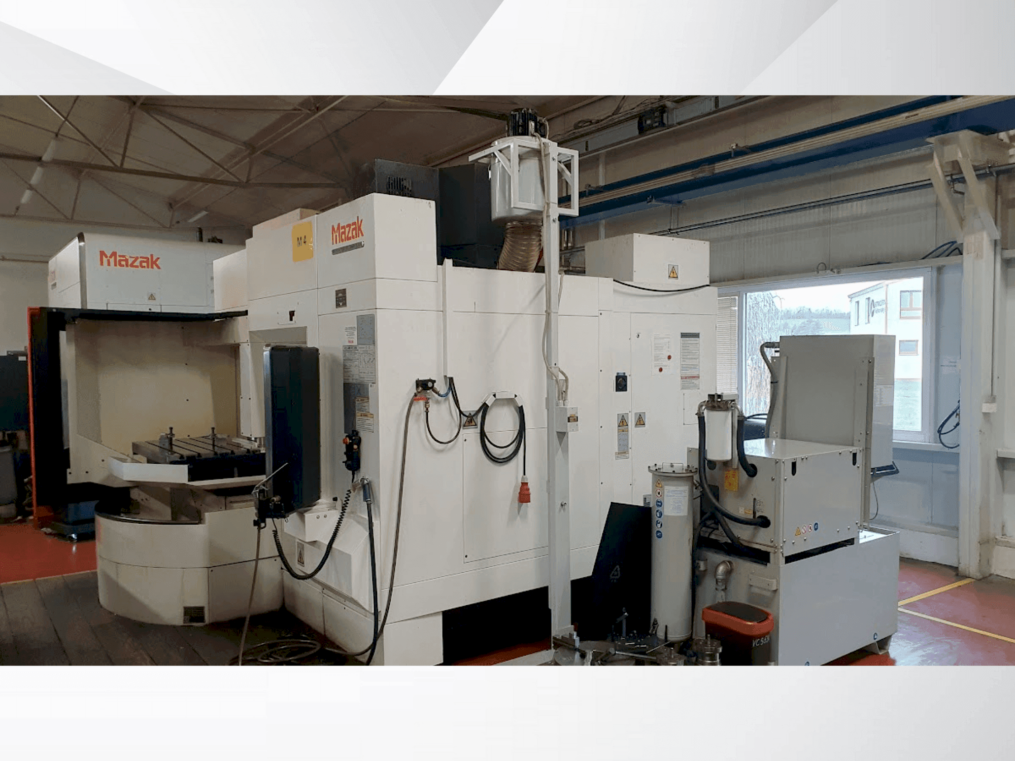 Mazak VCS 530C-2PC Mašinos vaizdas iš priekio