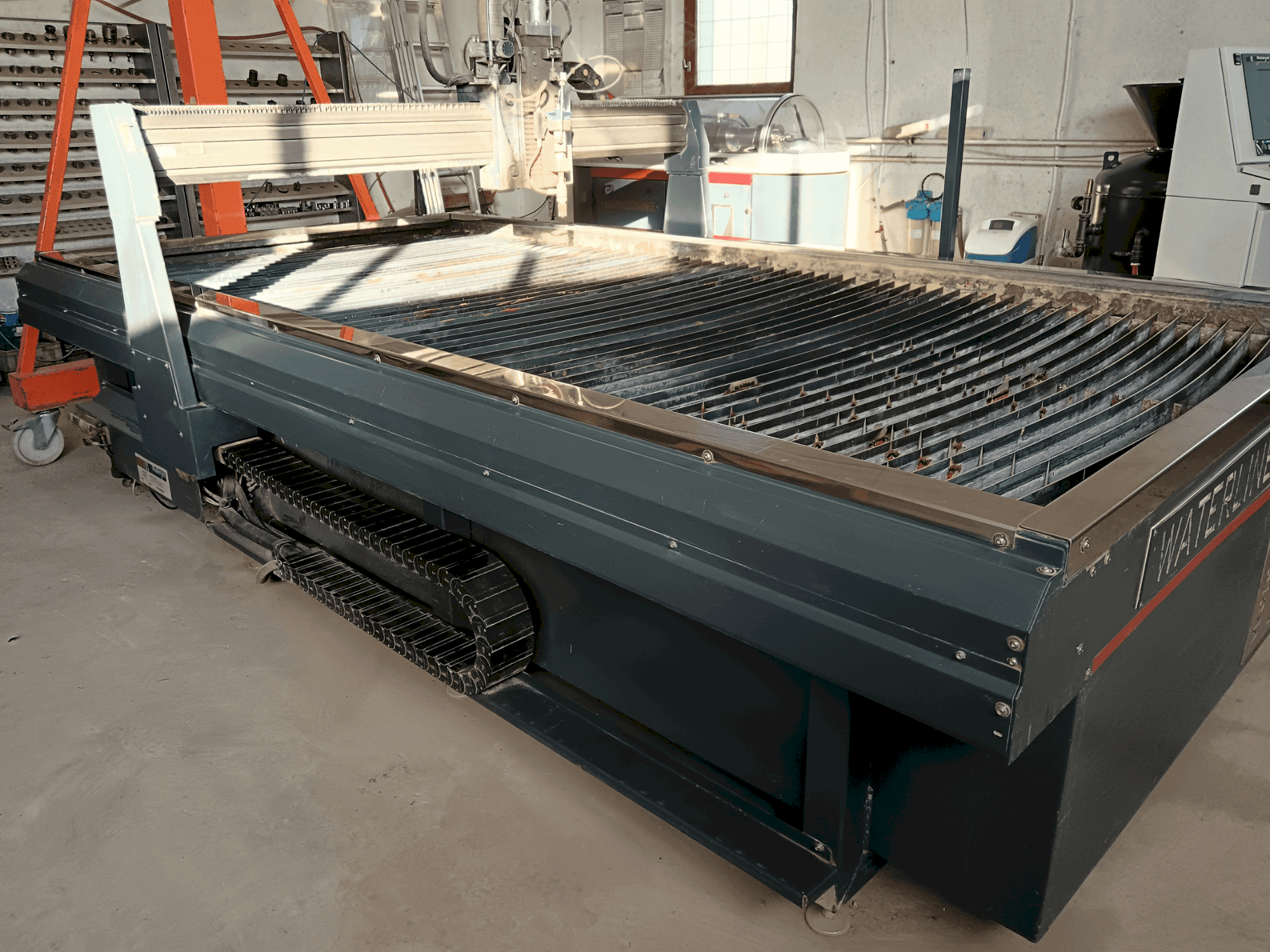 Waterjet Italy WL510 Mašinos vaizdas iš priekio