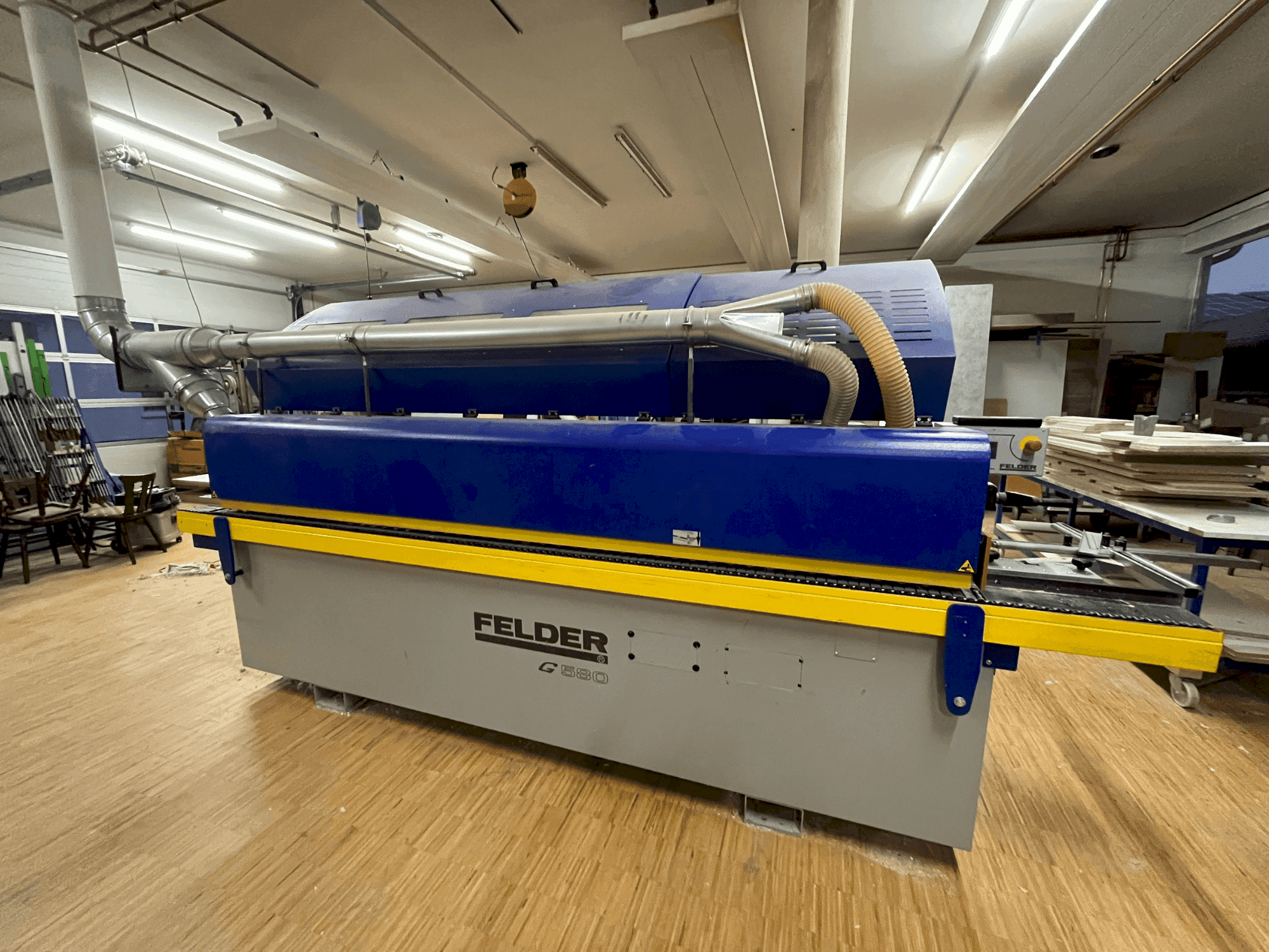 FELDER MG580 Mašinos vaizdas iš priekio
