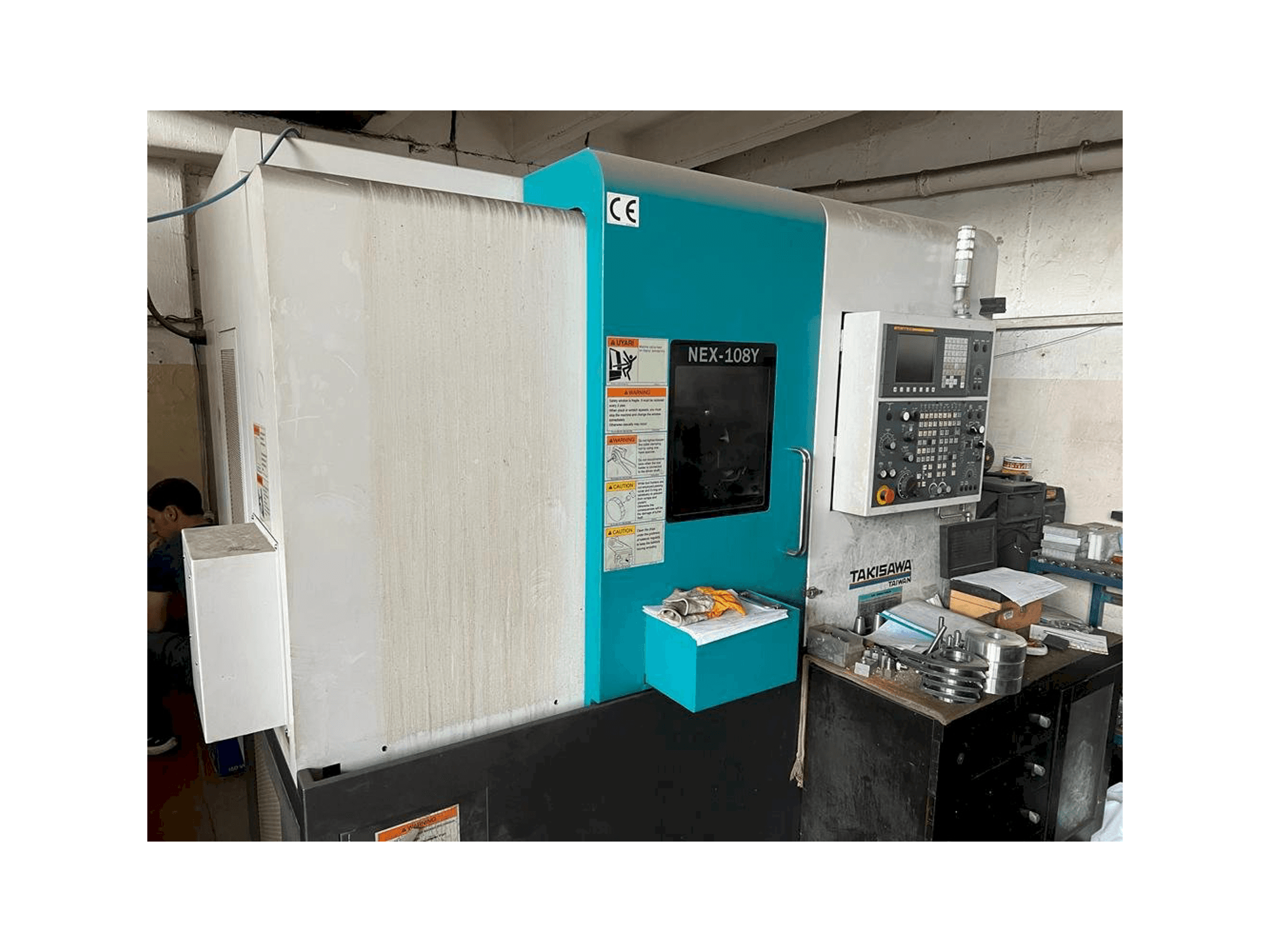 Takisawa NEX-108Y Mašinos vaizdas iš priekio