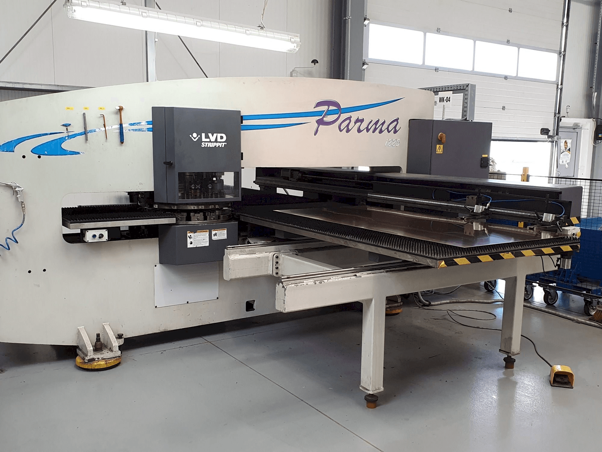 LVD PARMA 1225 TK Mašinos vaizdas iš priekio