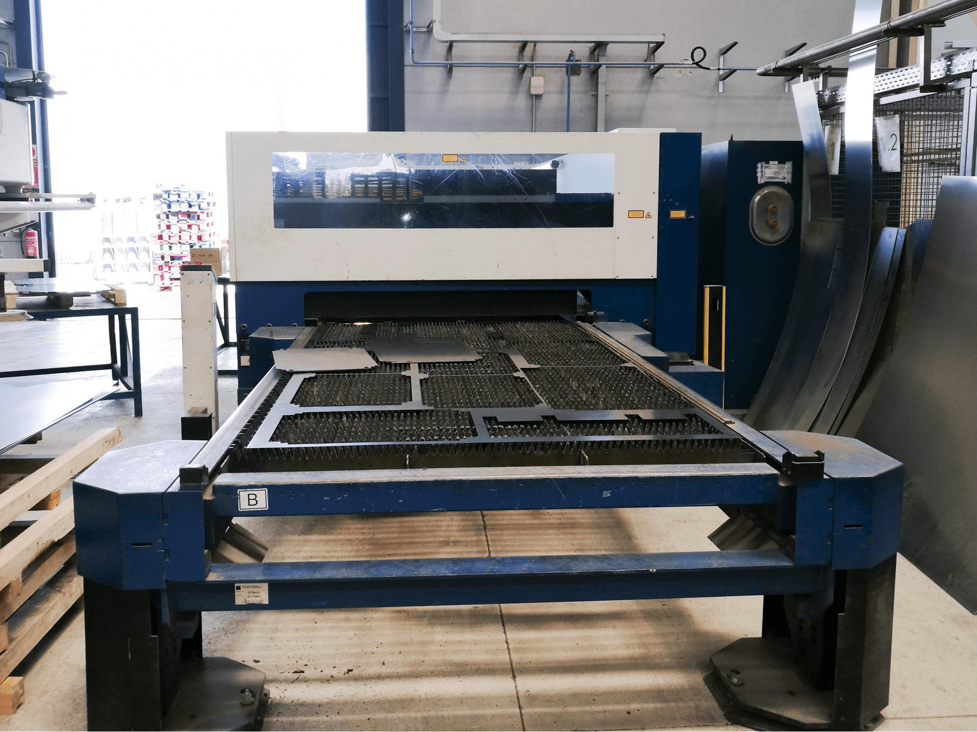 Trumpf TruLaser 3530 Mašinos vaizdas iš priekio