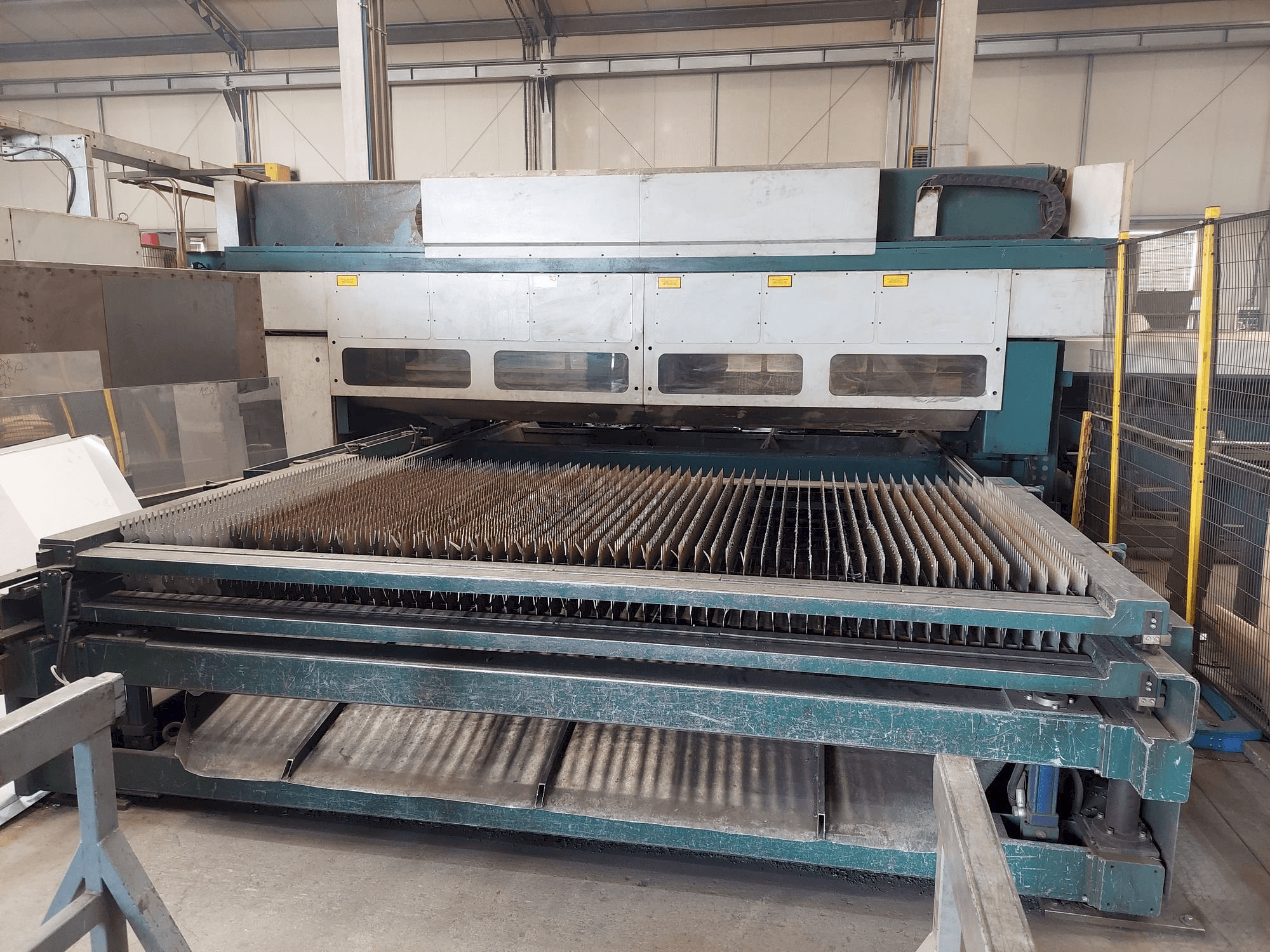 ADIGE LT COMBO Mašinos vaizdas iš priekio