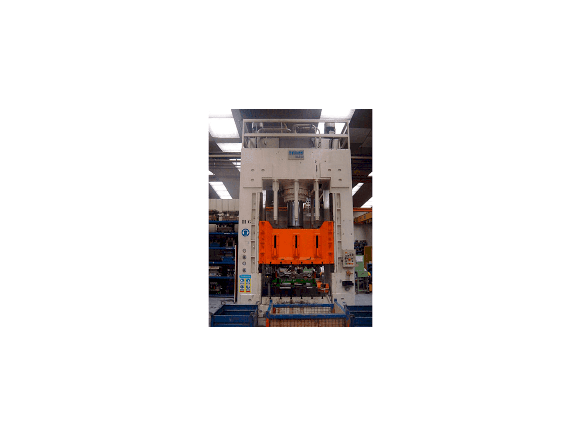 REHINE 91/A300 Mašinos vaizdas iš priekio