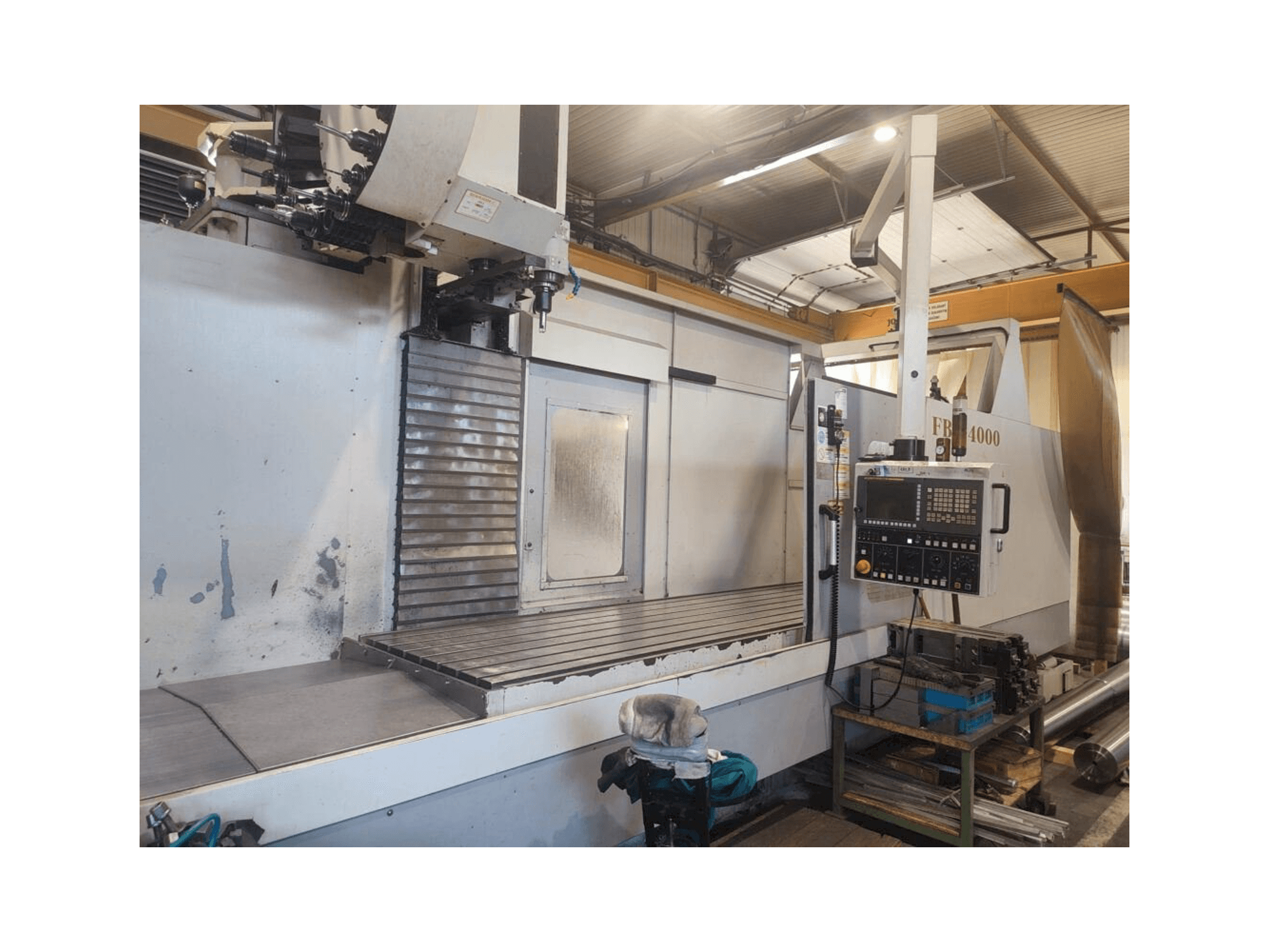 Eumach FBE-4000 Mašinos vaizdas iš priekio