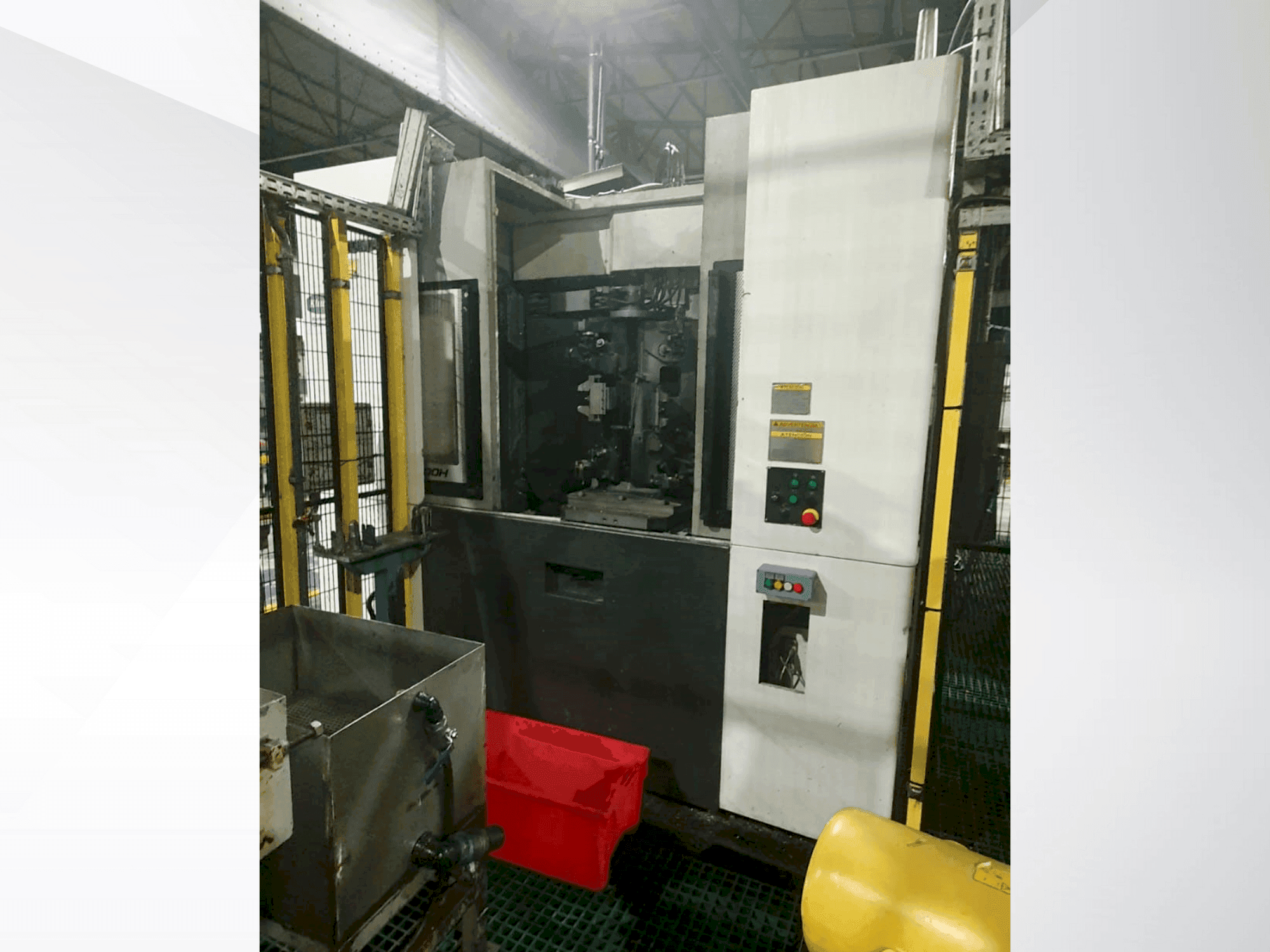 Okuma MB-5000H Mašinos vaizdas iš priekio