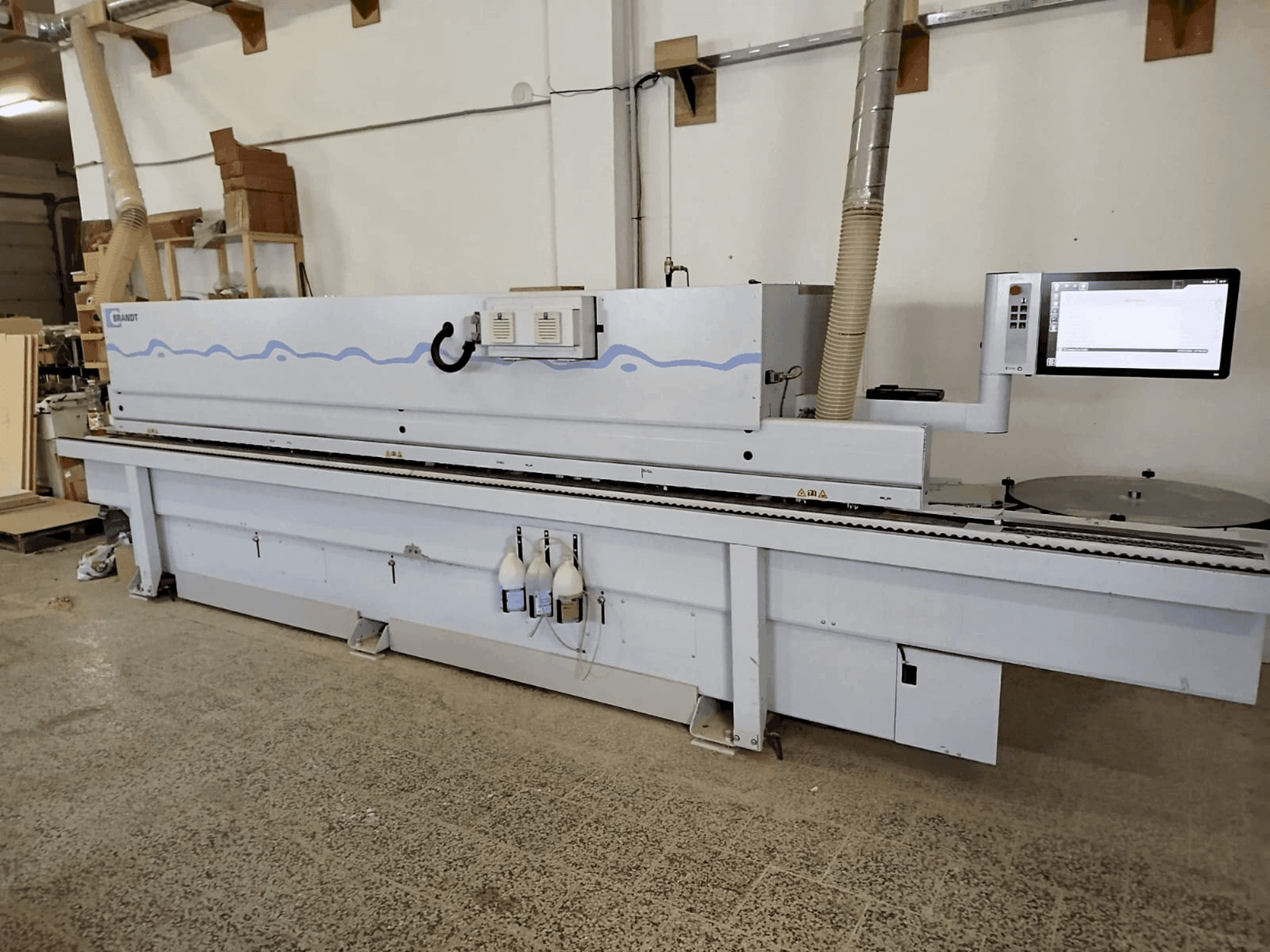 BRANDT KDF 650 Highflex 1650 Mašinos vaizdas iš priekio
