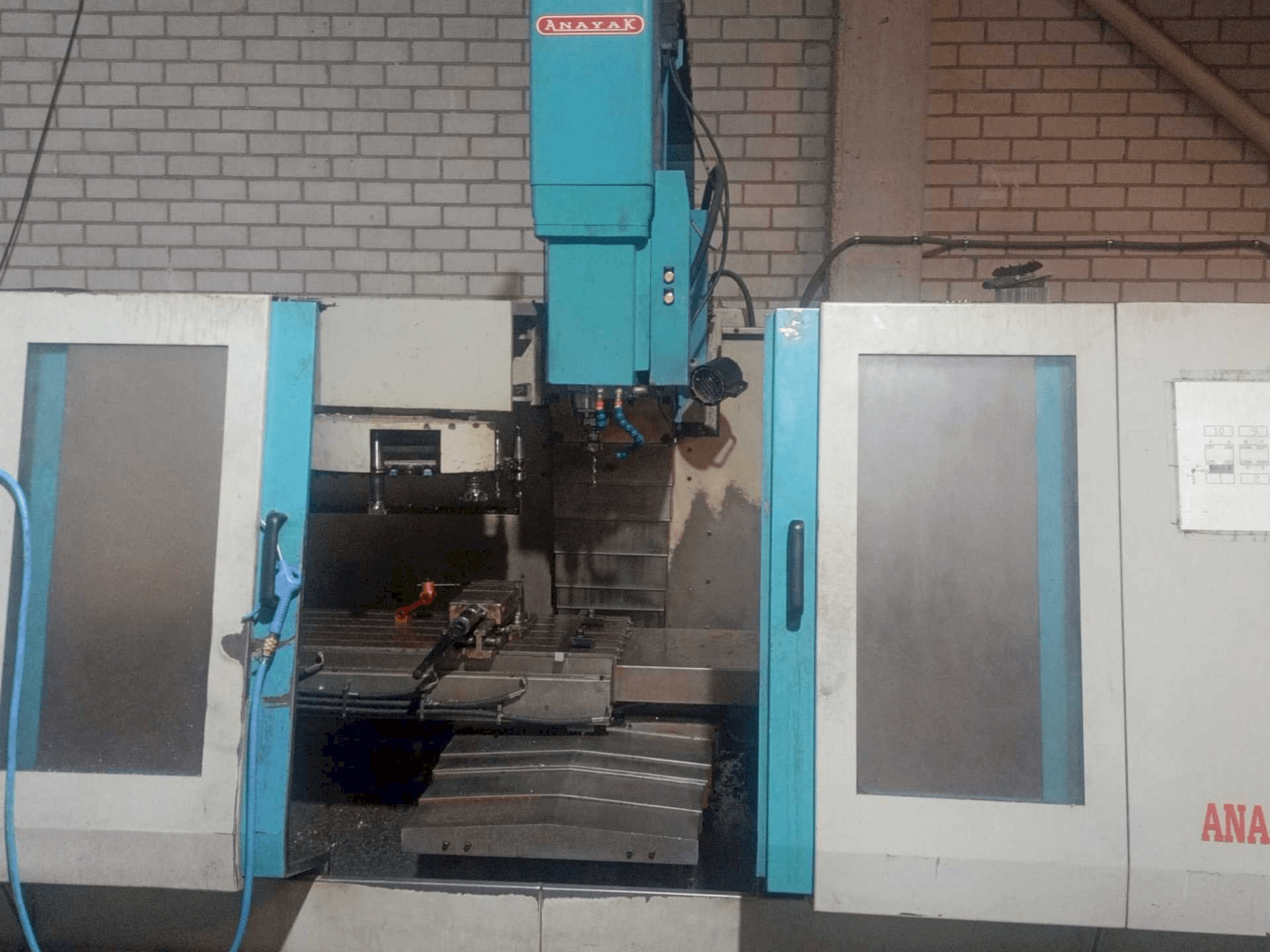 ANAYAK Anakmatic 11 Mašinos vaizdas iš priekio