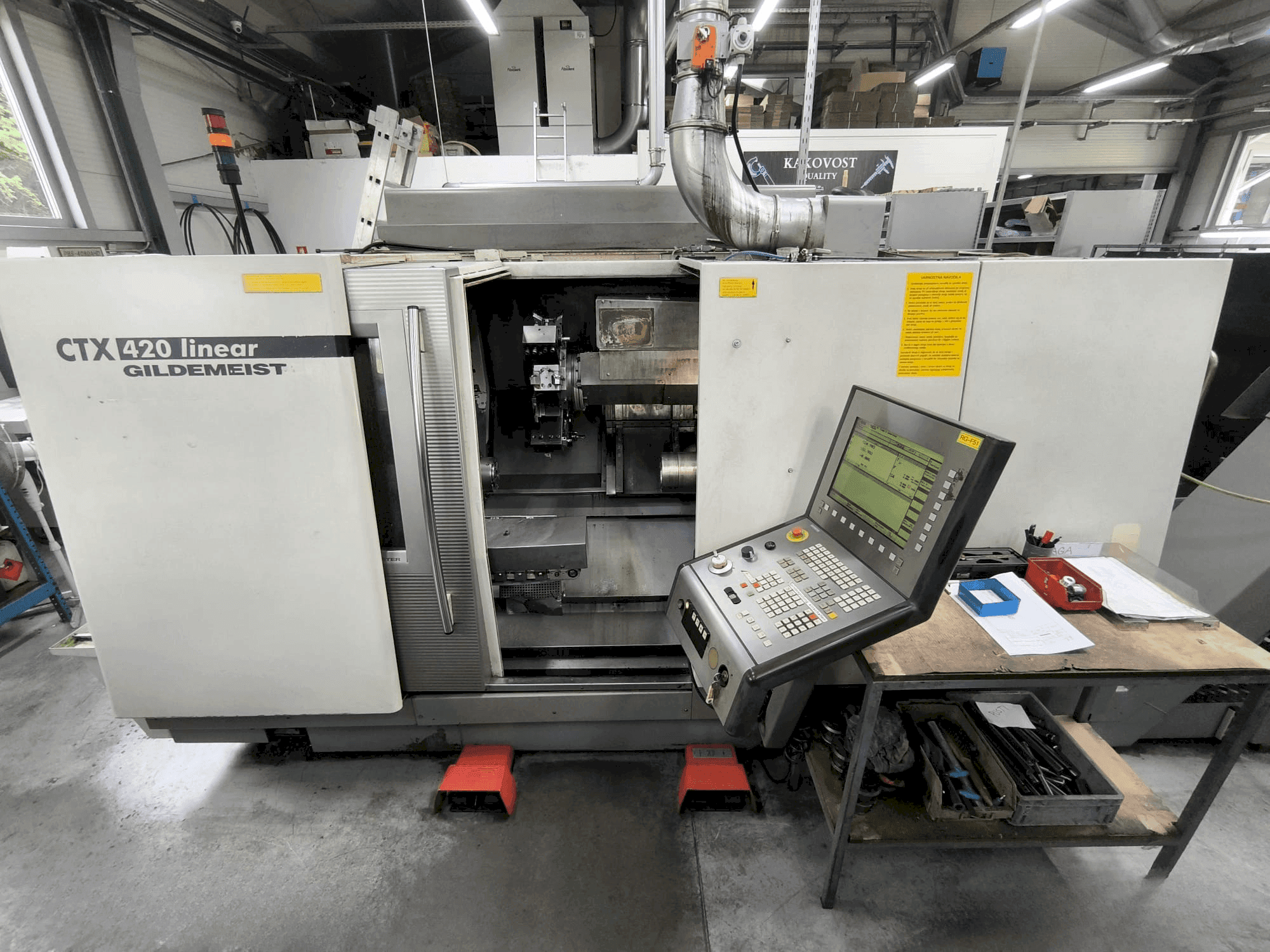 Gildemeister GILDEMEISTER CTX 420 linear Mašinos vaizdas iš priekio