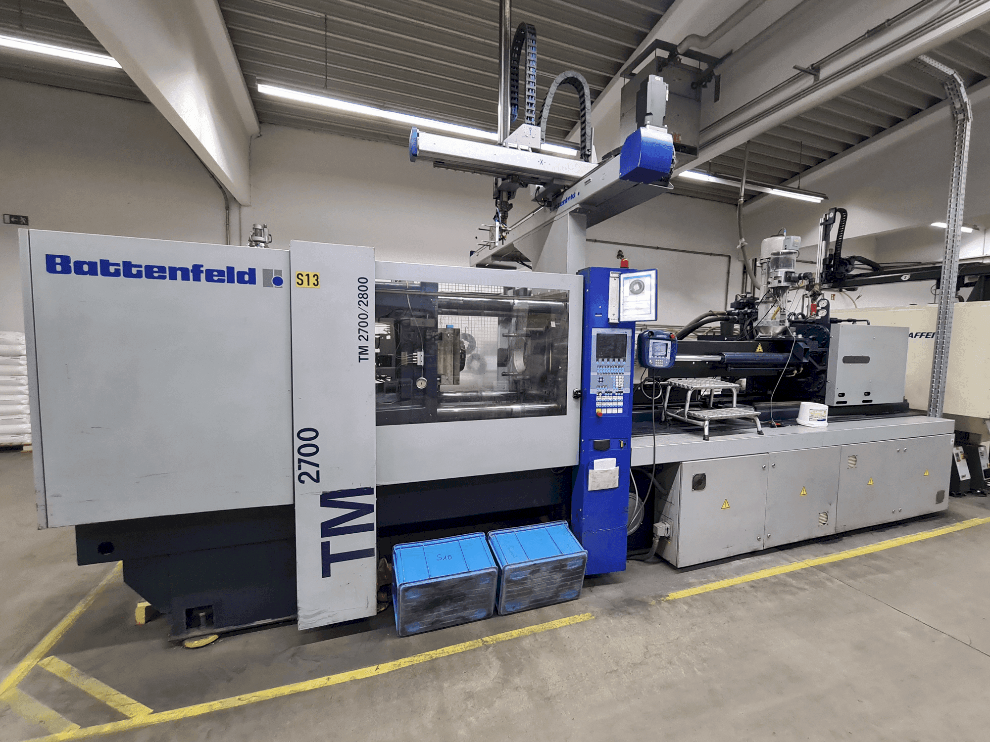 Battenfeld TM 2700/2800 Mašinos vaizdas iš priekio