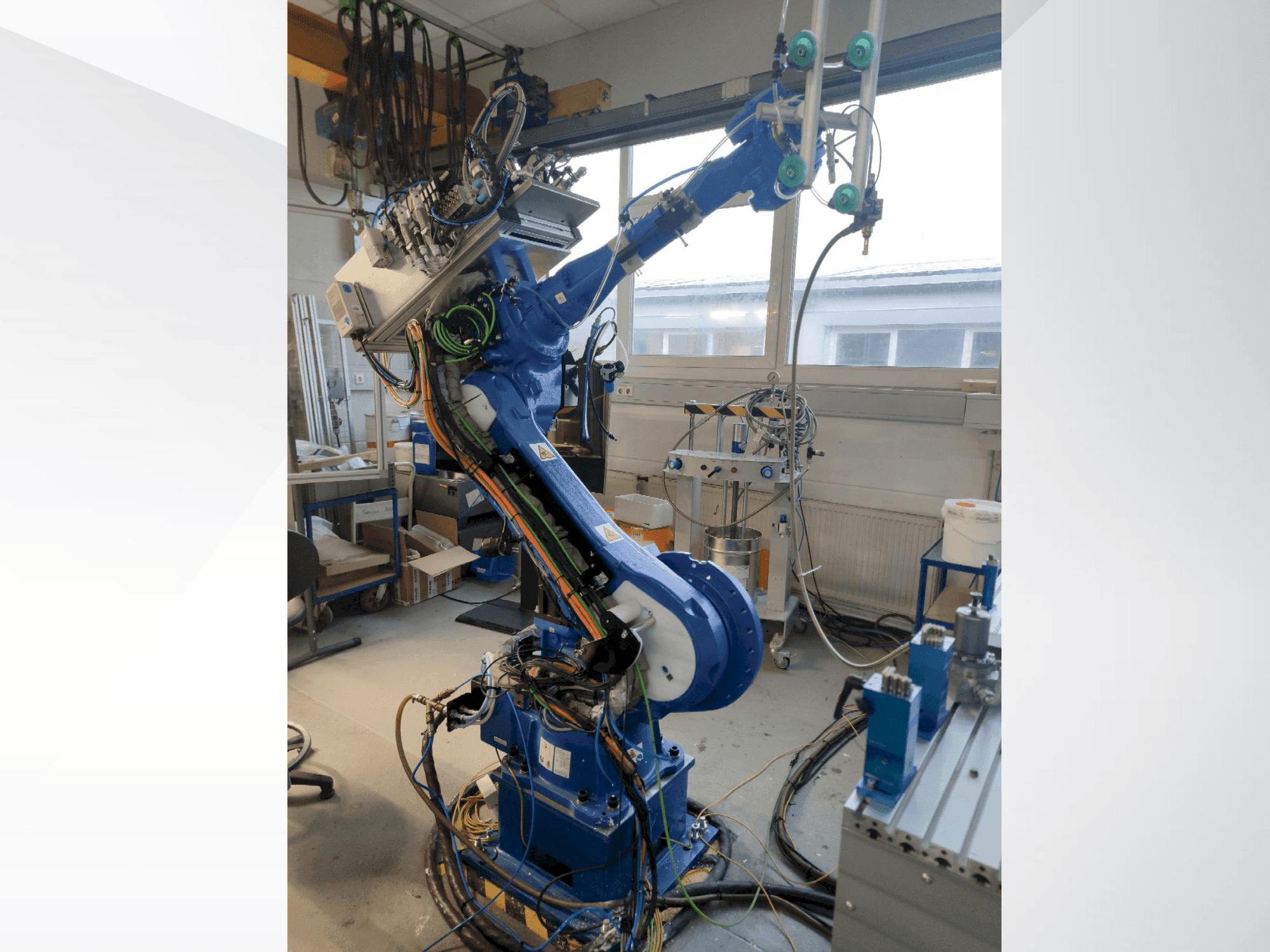 Yaskawa 6VX88 Mašinos vaizdas iš priekio