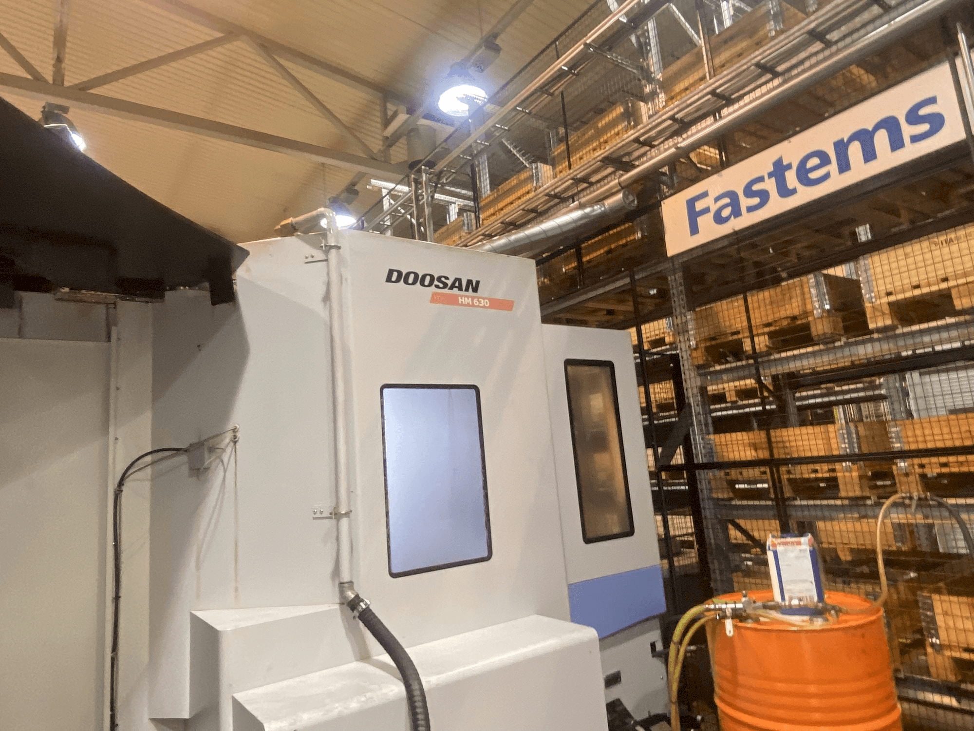DOOSAN HM 630 Mašinos vaizdas iš priekio