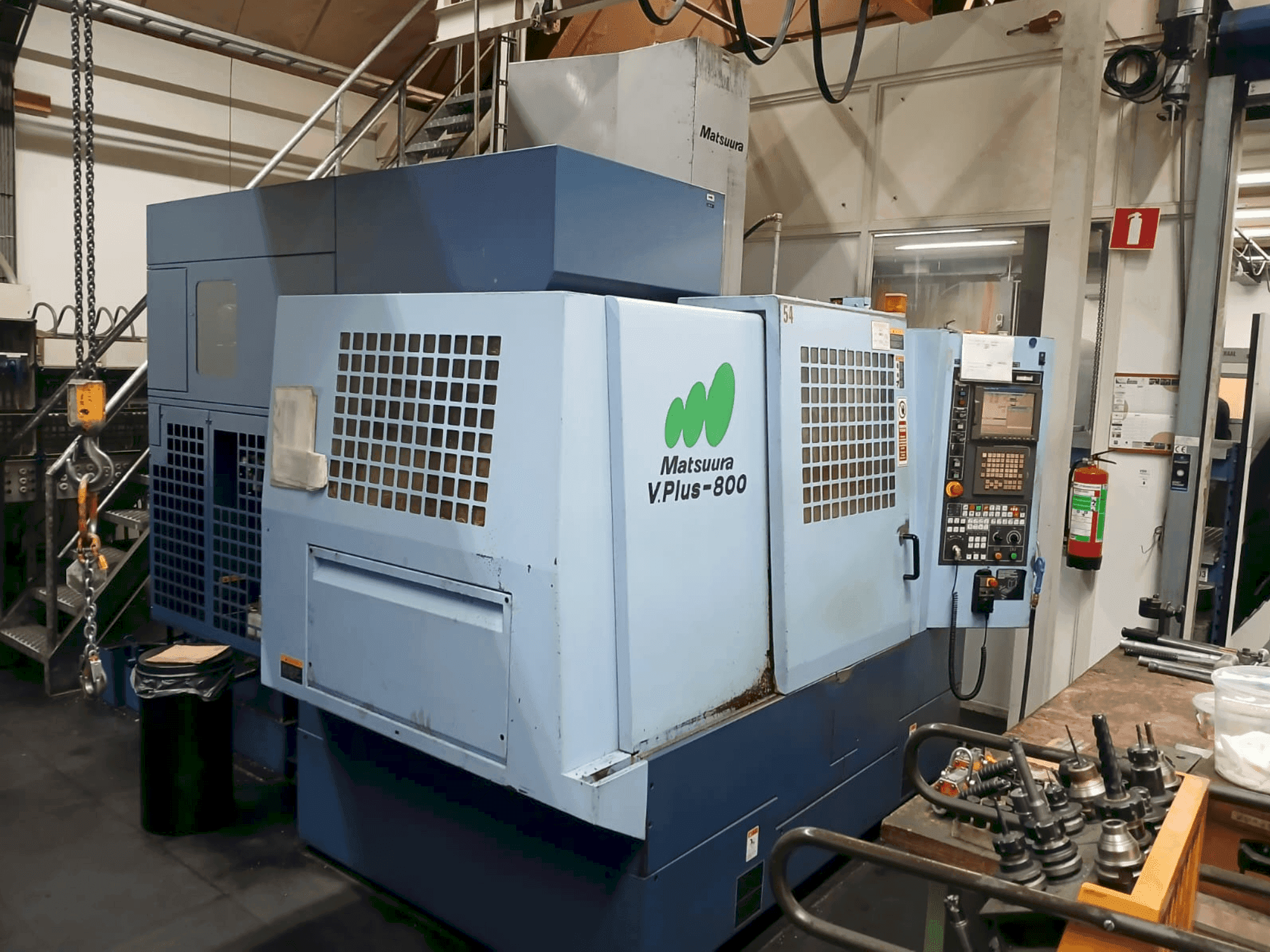 Matsuura V.PLUS-800 Mašinos vaizdas iš priekio