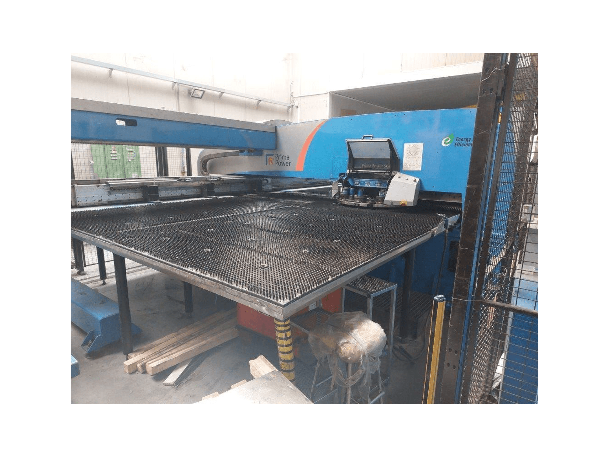 Prima Power SGe6 Mašinos vaizdas iš priekio