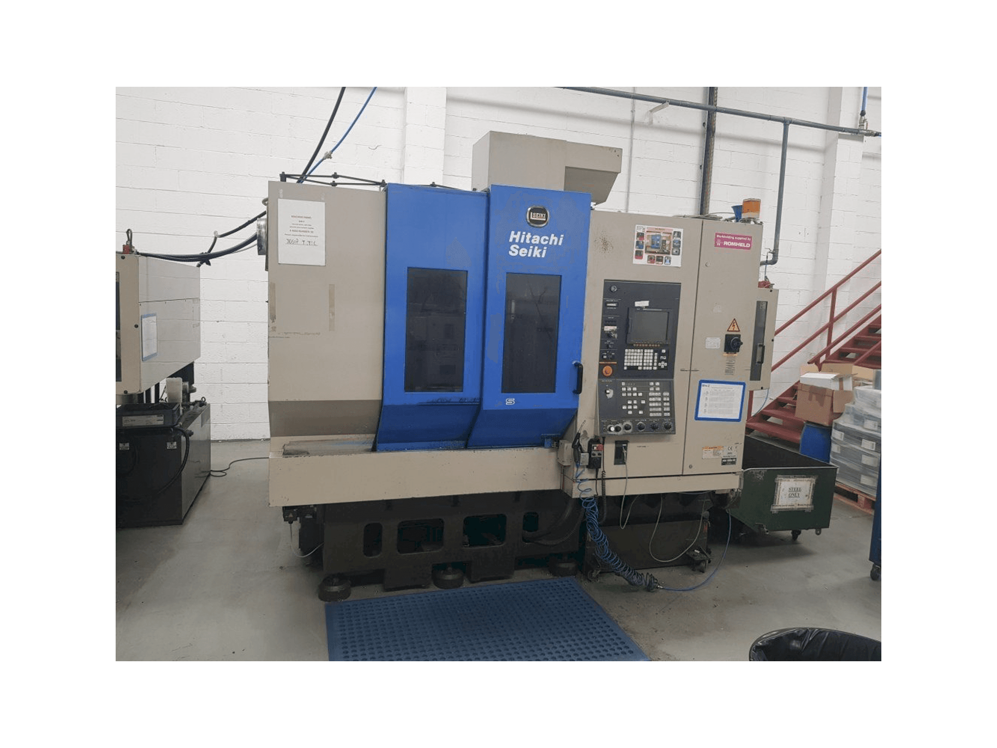 HITACHI SEIKI VS50 Mašinos vaizdas iš priekio