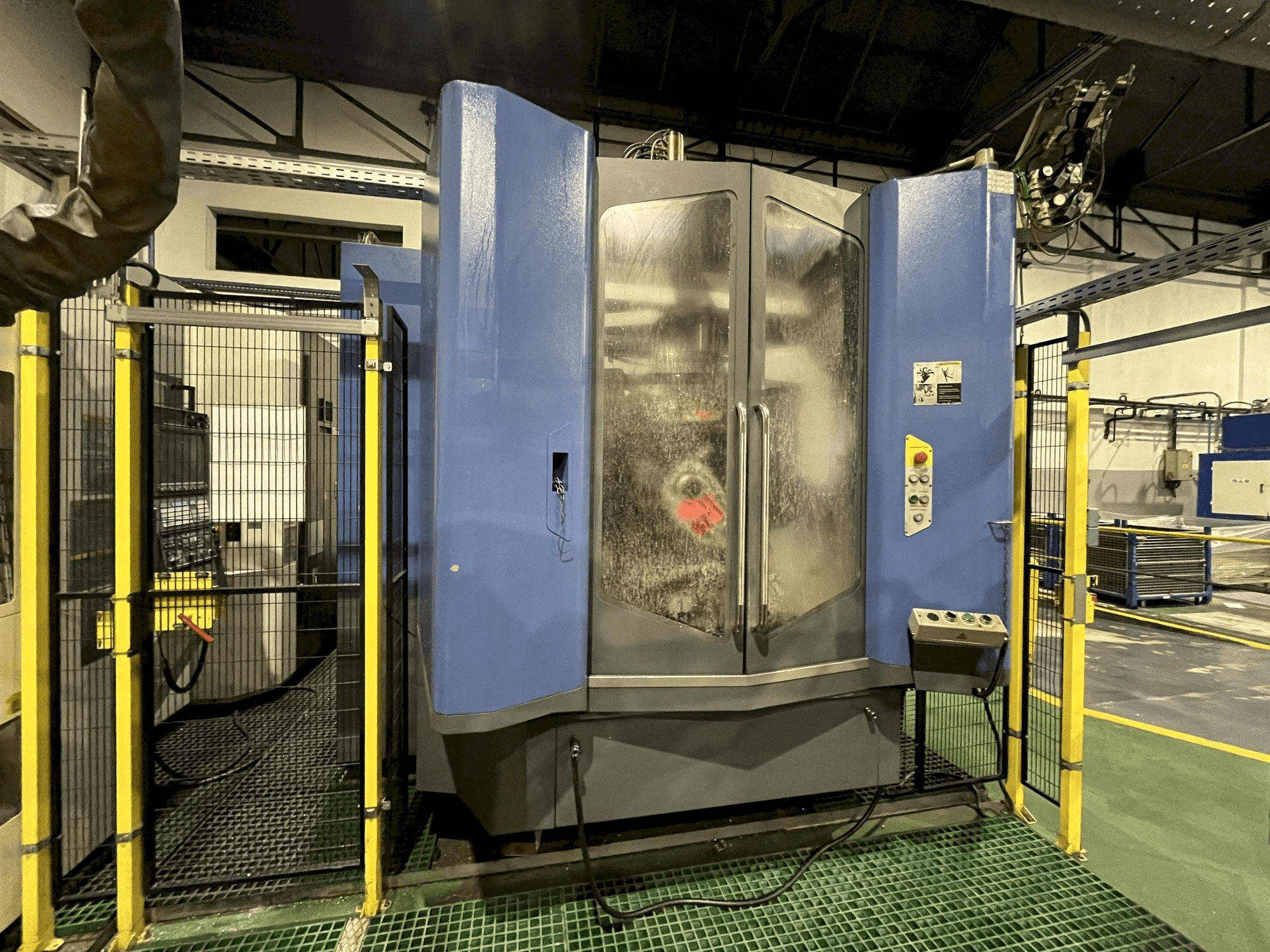 Tongtai HA-500II Mašinos vaizdas iš priekio