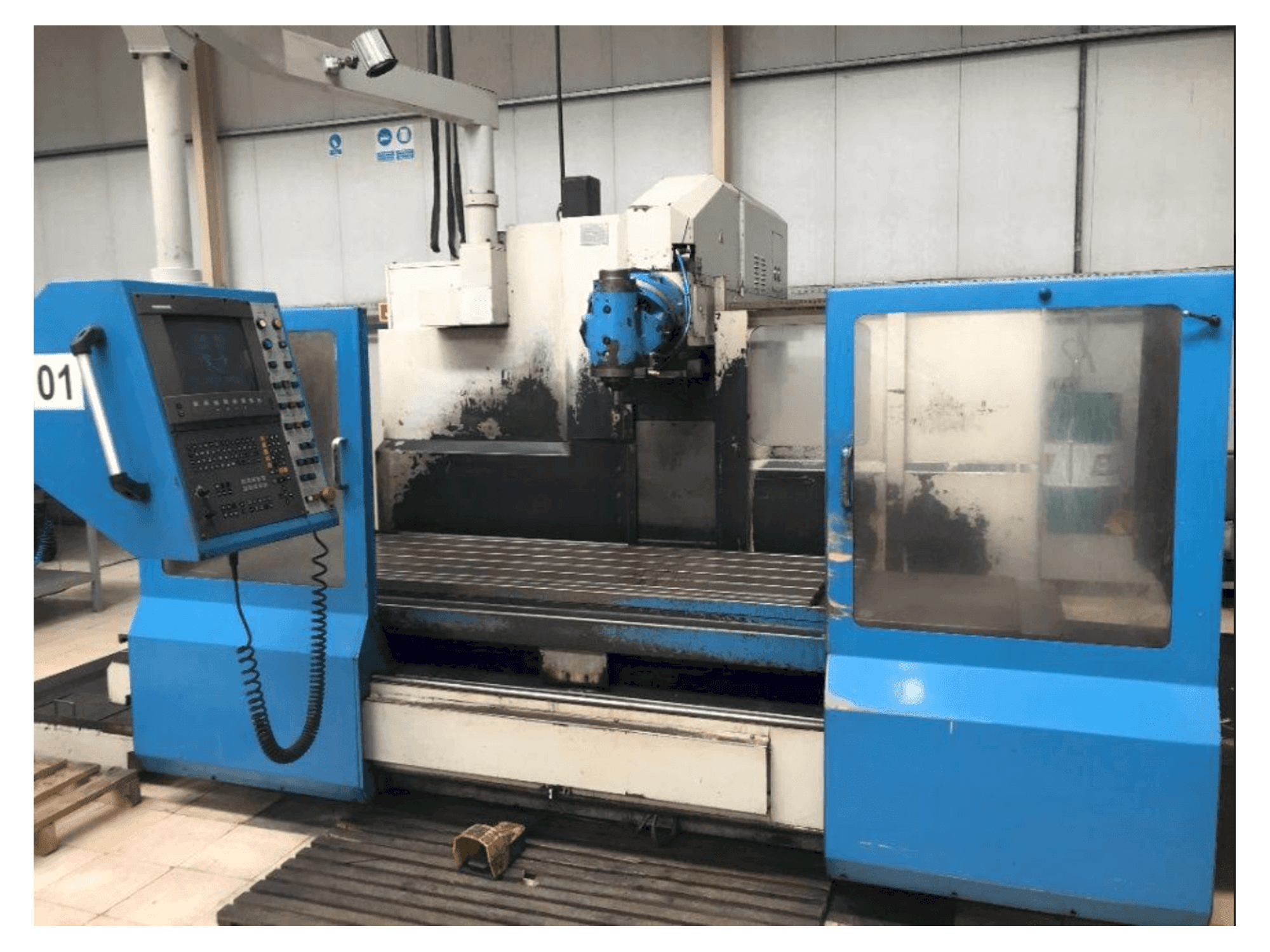 KIHEUNG KNC U-800 Mašinos vaizdas iš priekio