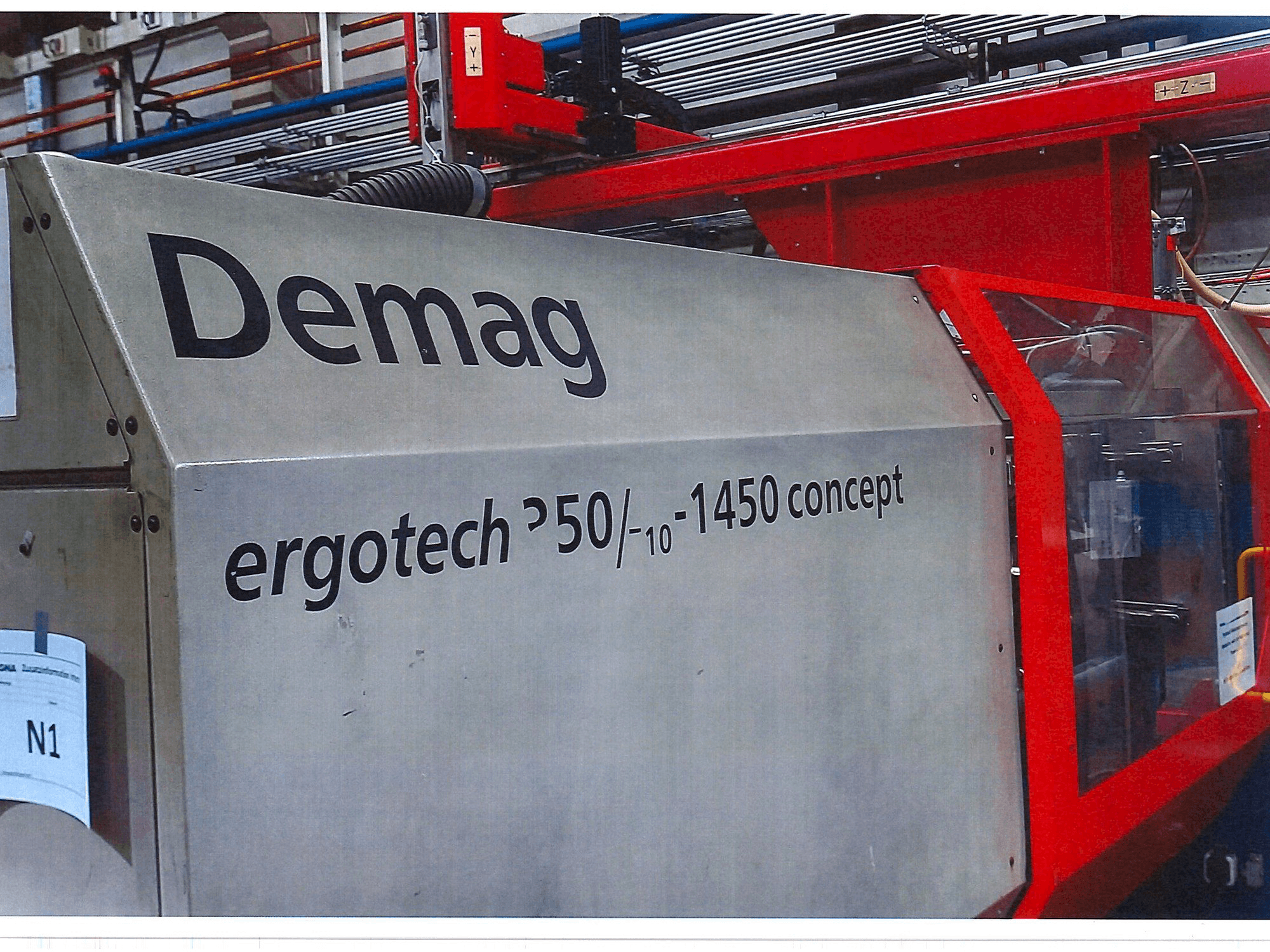DEMAG ergotech 350/710-1450 concept Mašinos vaizdas iš priekio