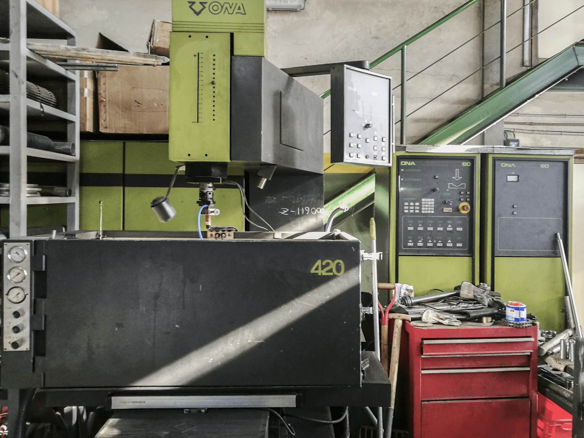 ONA ONAMATIC 420 Mašinos vaizdas iš priekio