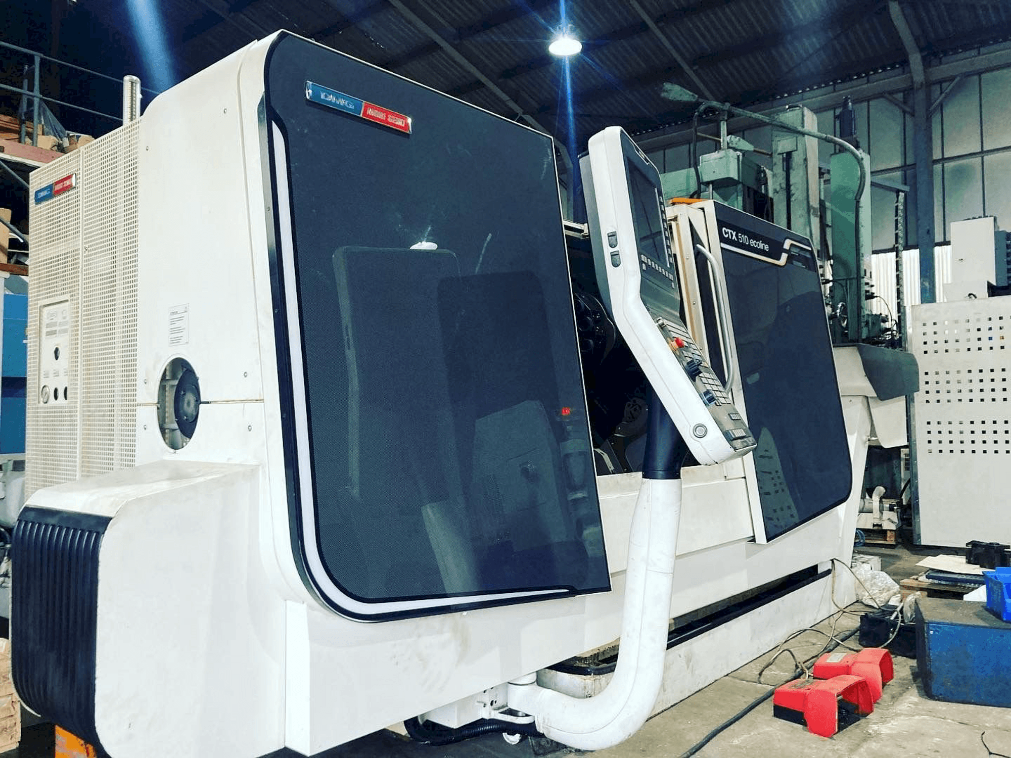 DMG Mori Seiki CTX 510 ECO Mašinos vaizdas iš kairės pusės