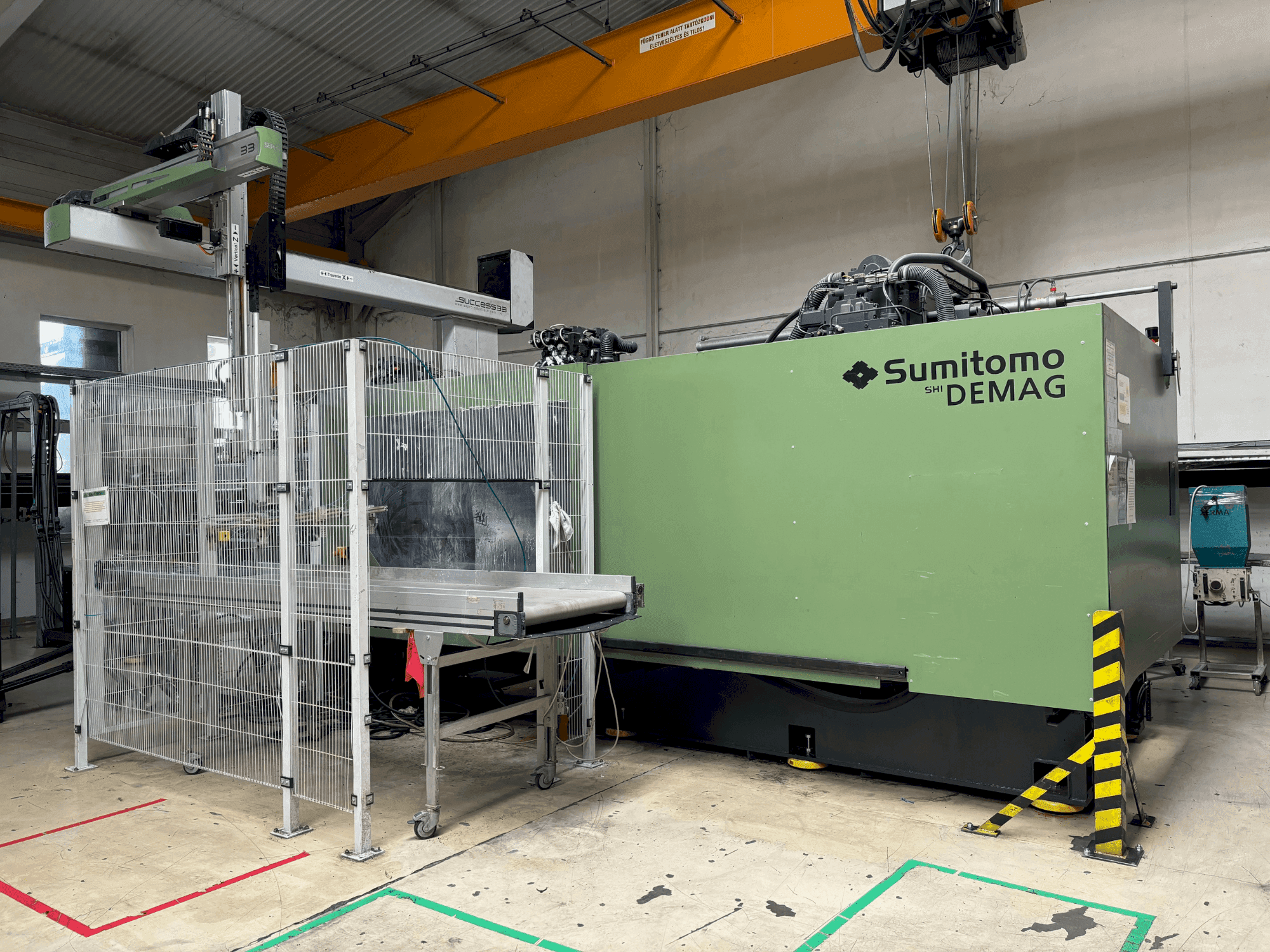 SUMITOMO SHI DEMAG Systec 800/1120-6400 Mašinos vaizdas iš priekio