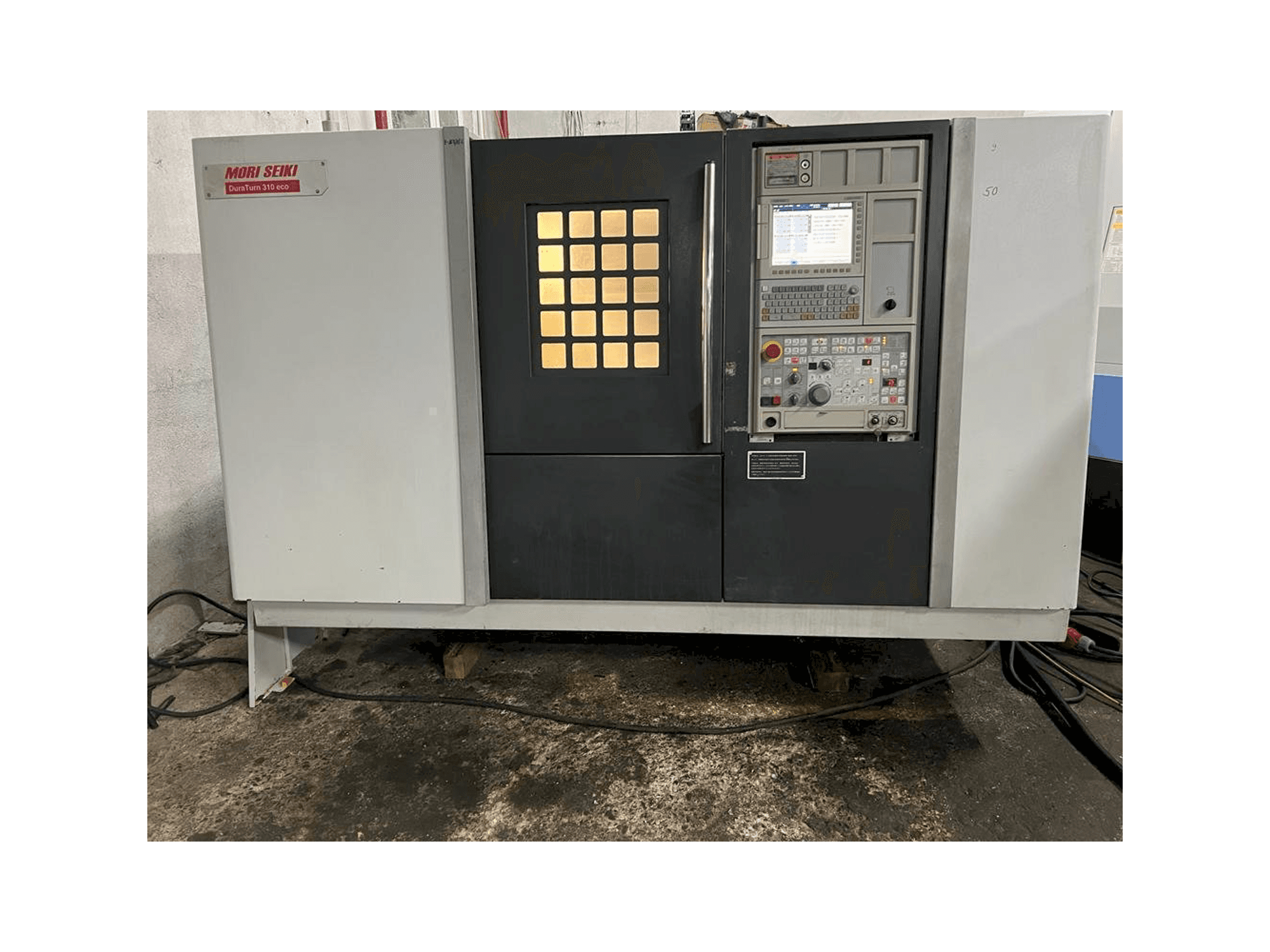 DMG Mori Seiki DuraTurn 310 eco Mašinos vaizdas iš priekio