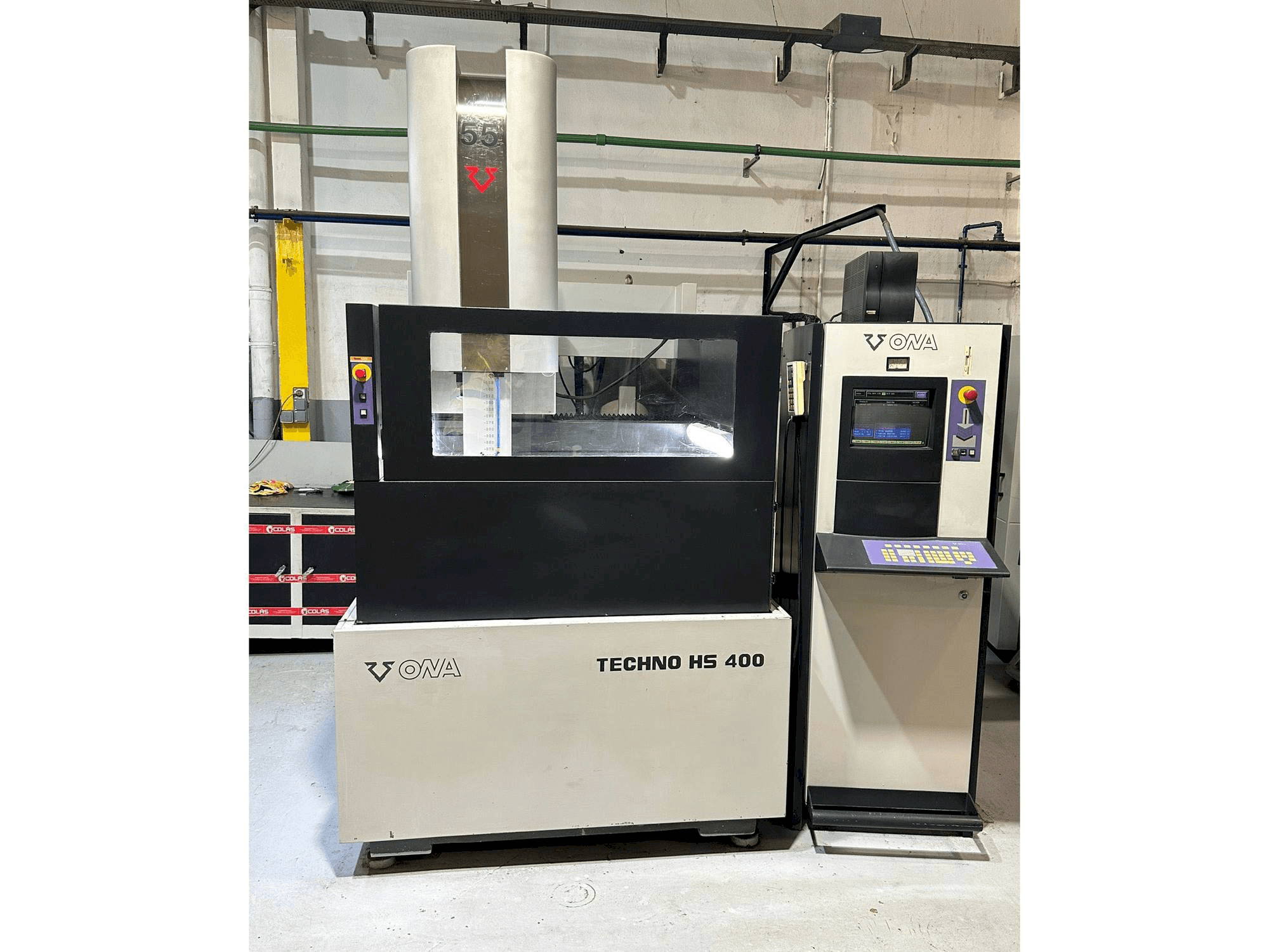 ONA HS 400 Mašinos vaizdas iš priekio