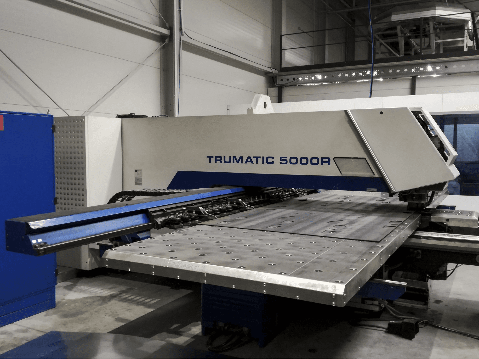 Trumpf Trumatic 5000 R Mašinos vaizdas iš kairės pusės